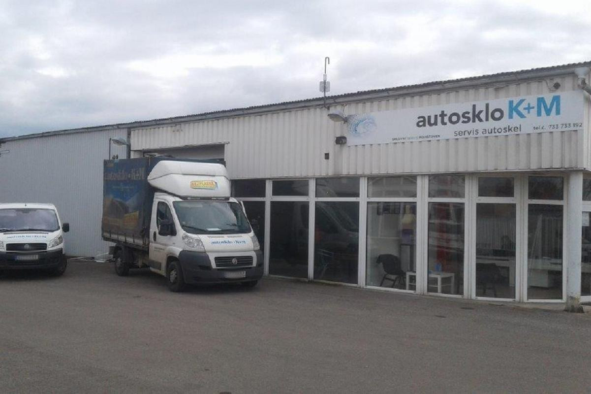 AUTOSKLO K + M, spol. s r.o.