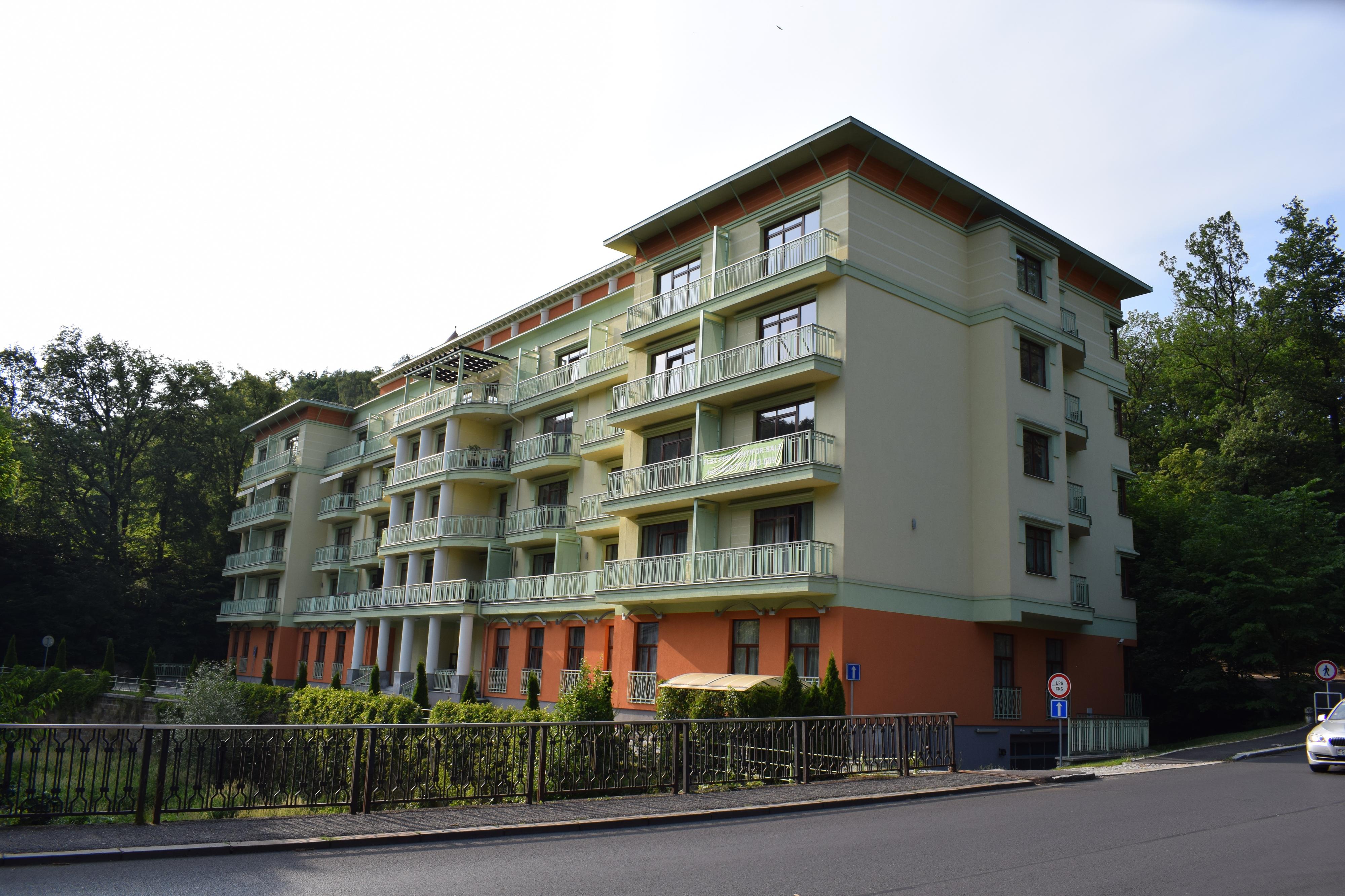 Sluneční lázně foto 2