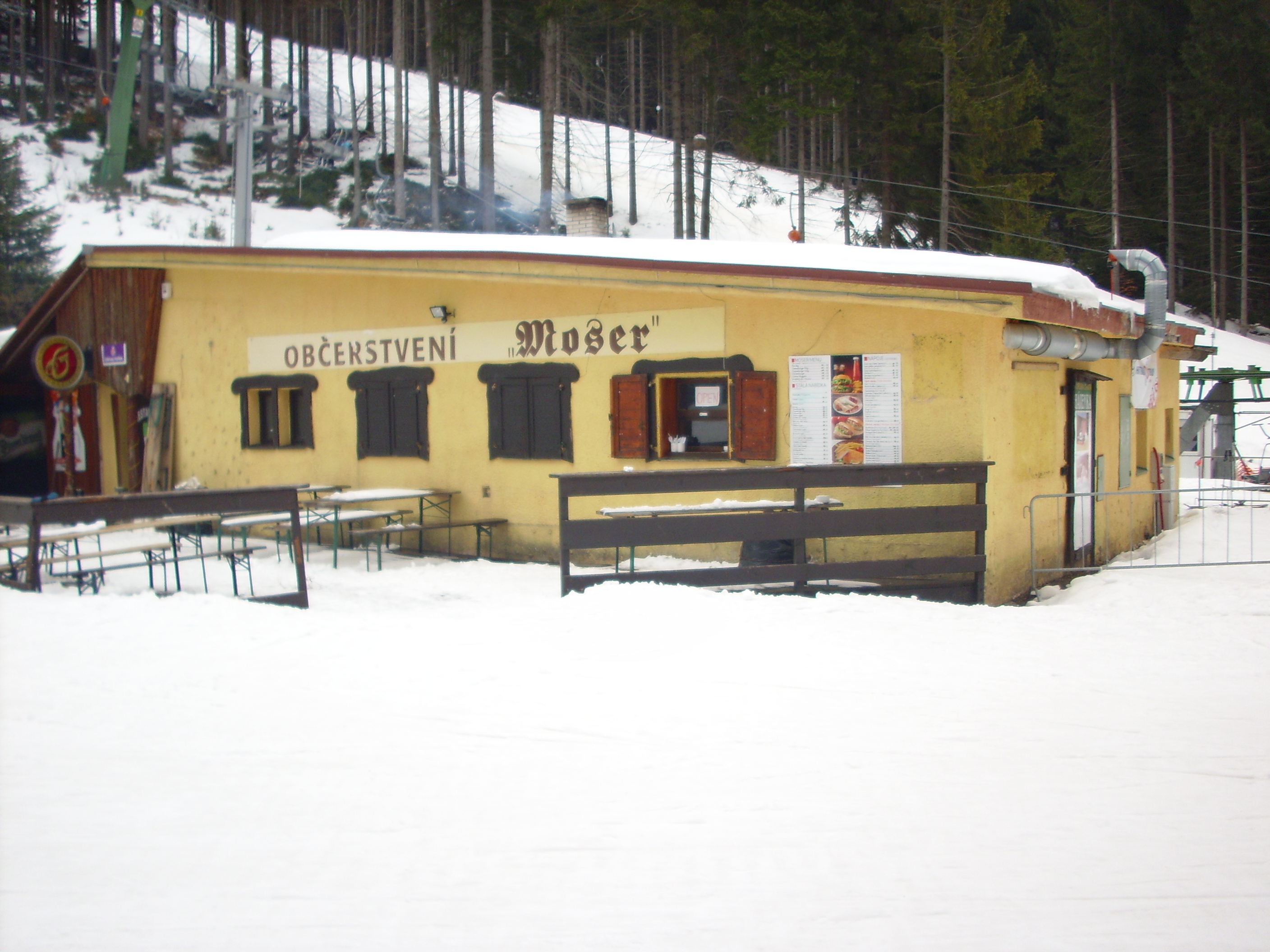 Moser - bufet foto 2