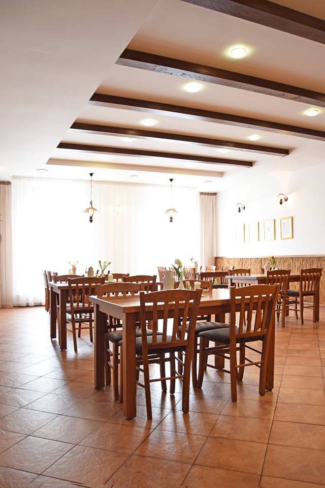 Restaurace a Penzion U Kostela foto 4