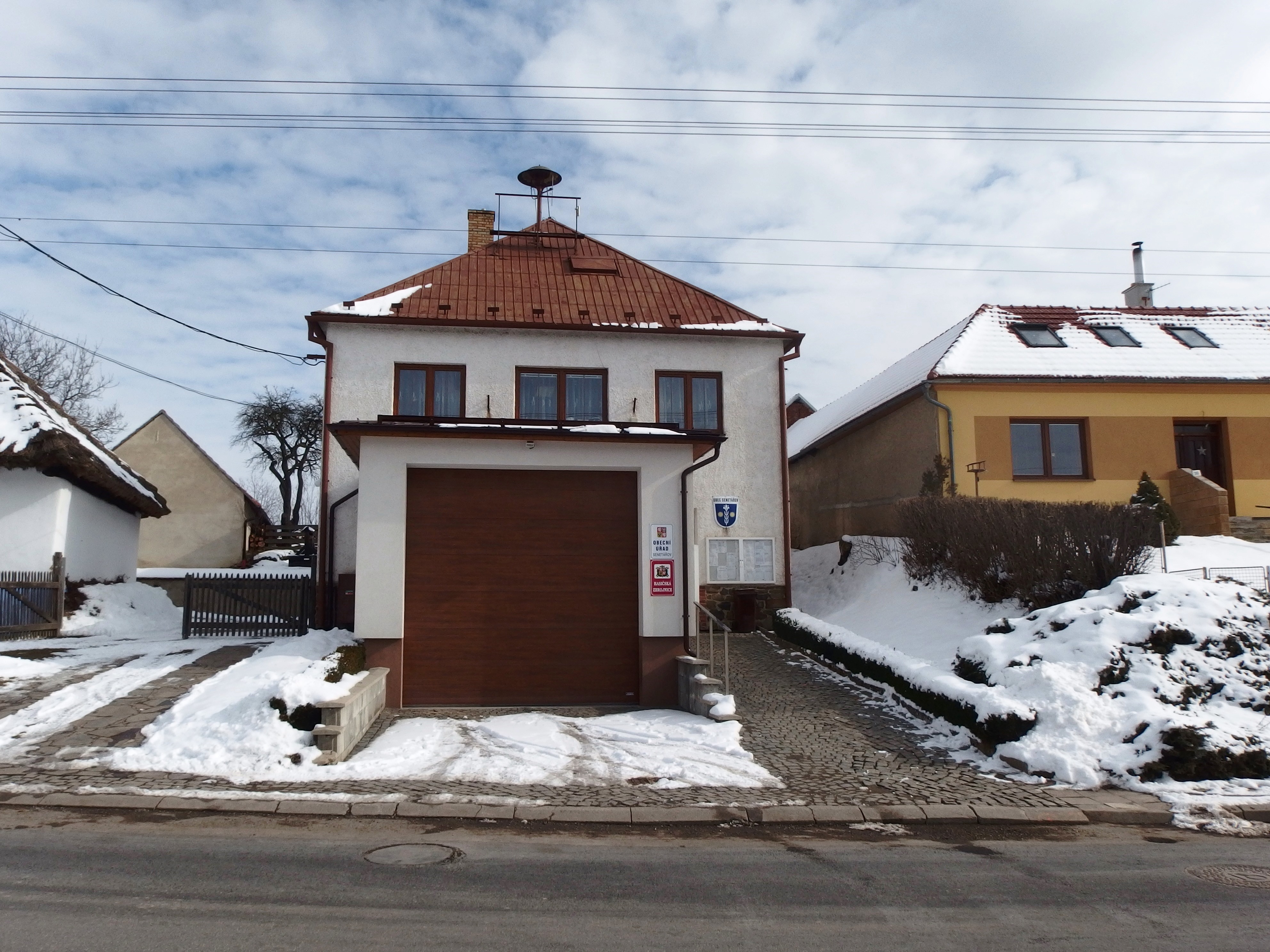 Senetářov - obecní úřad