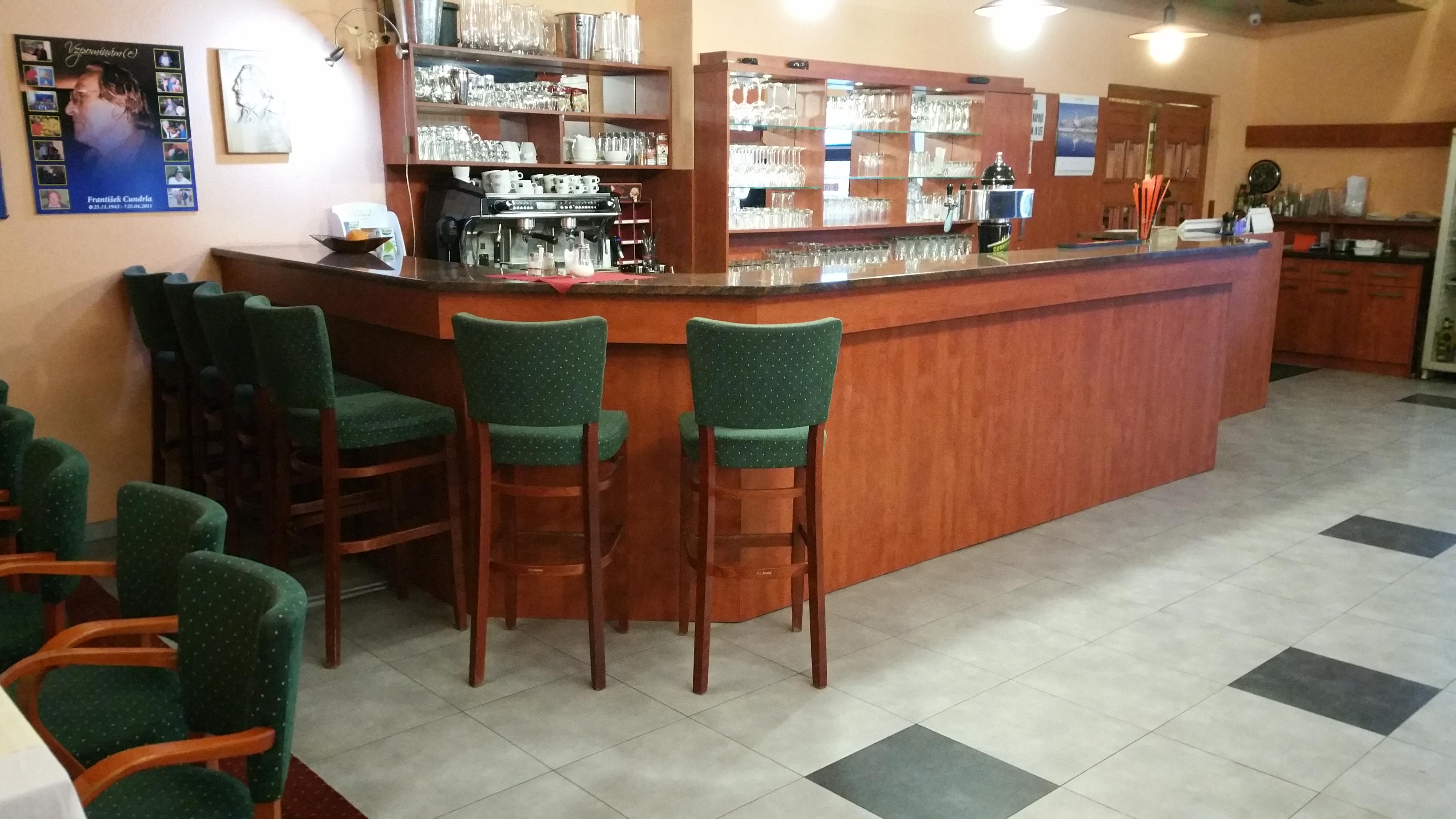 Restaurace Strážnice foto 2