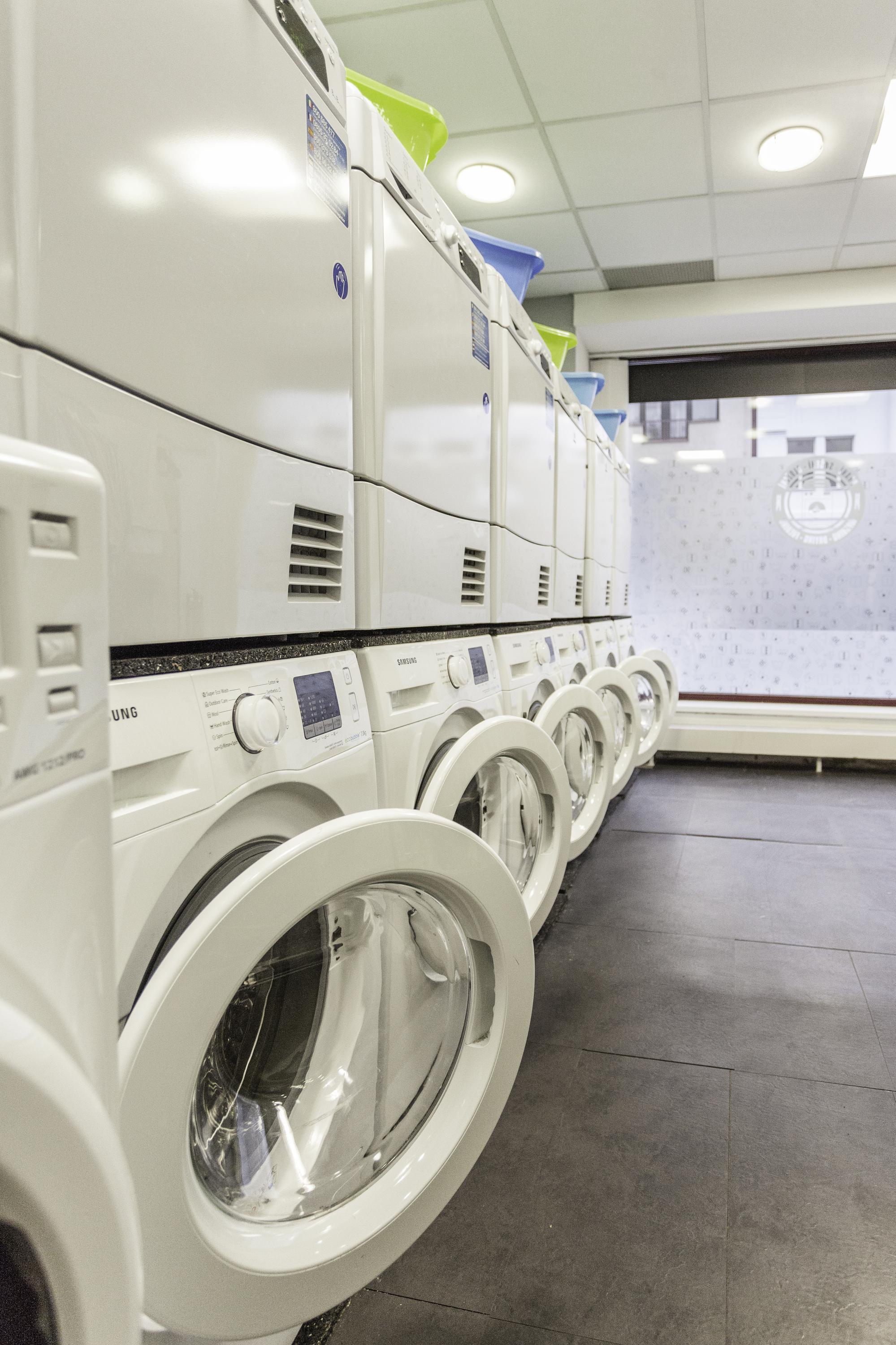 Čistírna oděvů ROYAL CLEAN foto 3