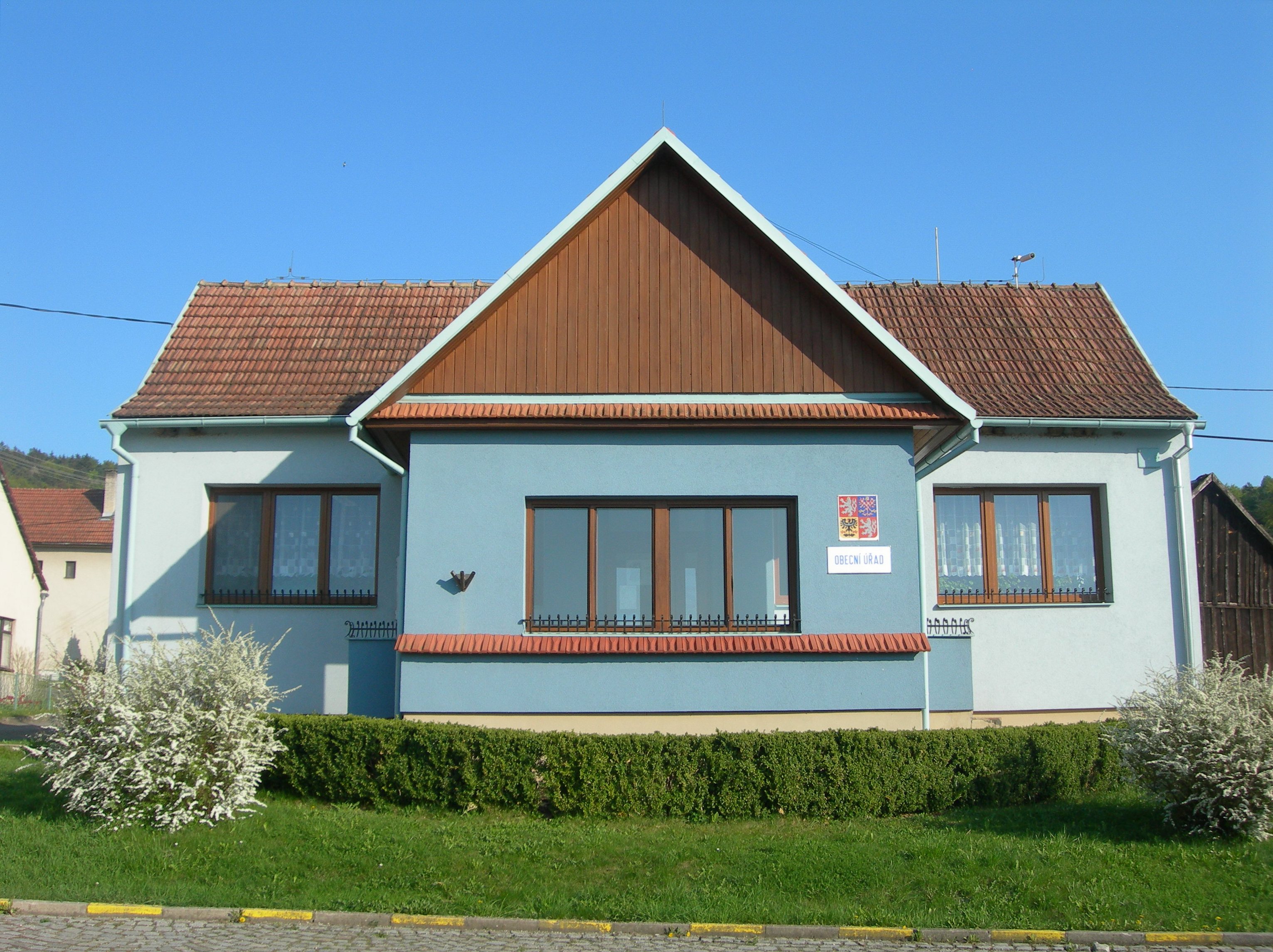 Hostětín - obecní úřad foto 2