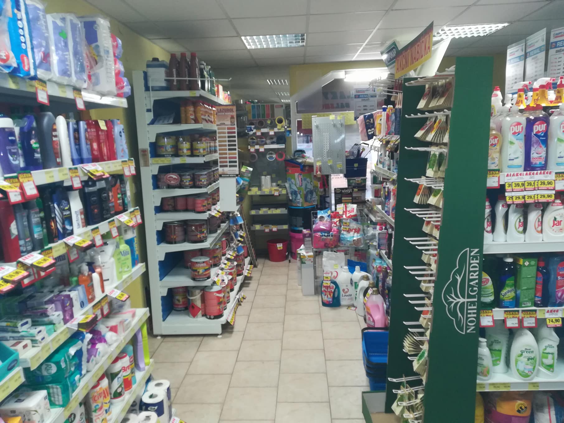 BARVY A LAKY DROGERIE foto 4