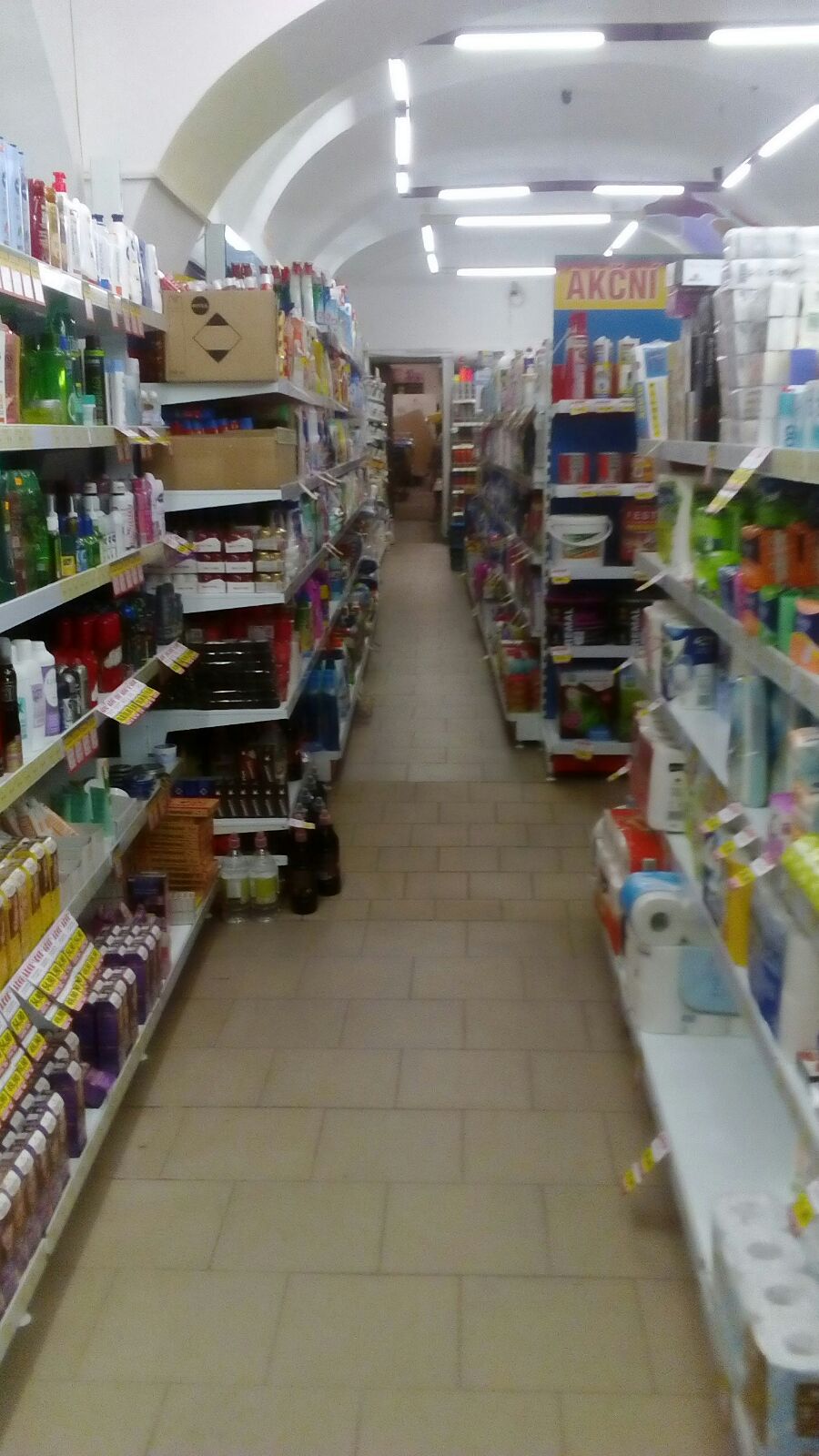 BARVY A LAKY DROGERIE foto 2