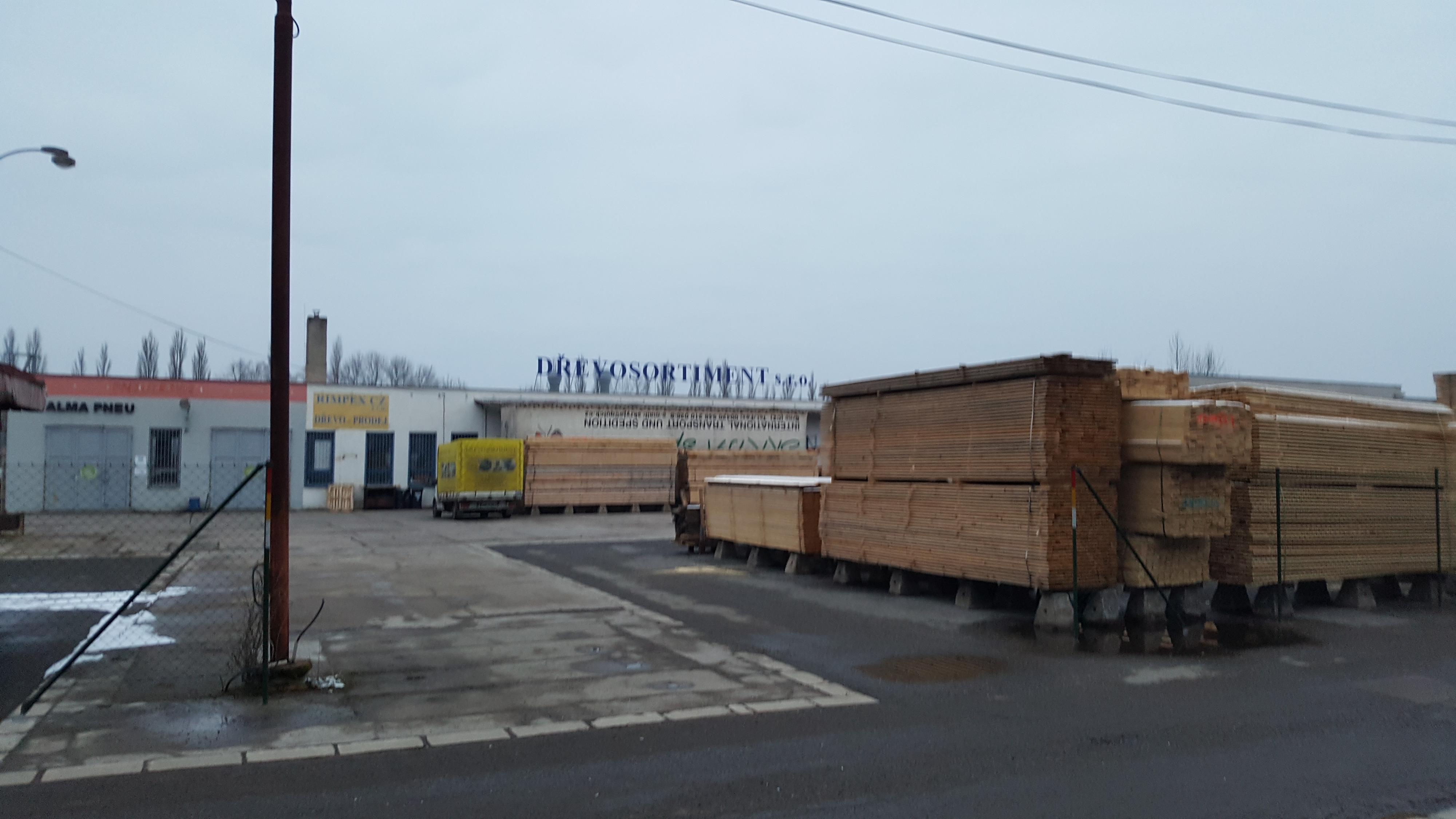 DŘEVOSORTIMENT foto 2