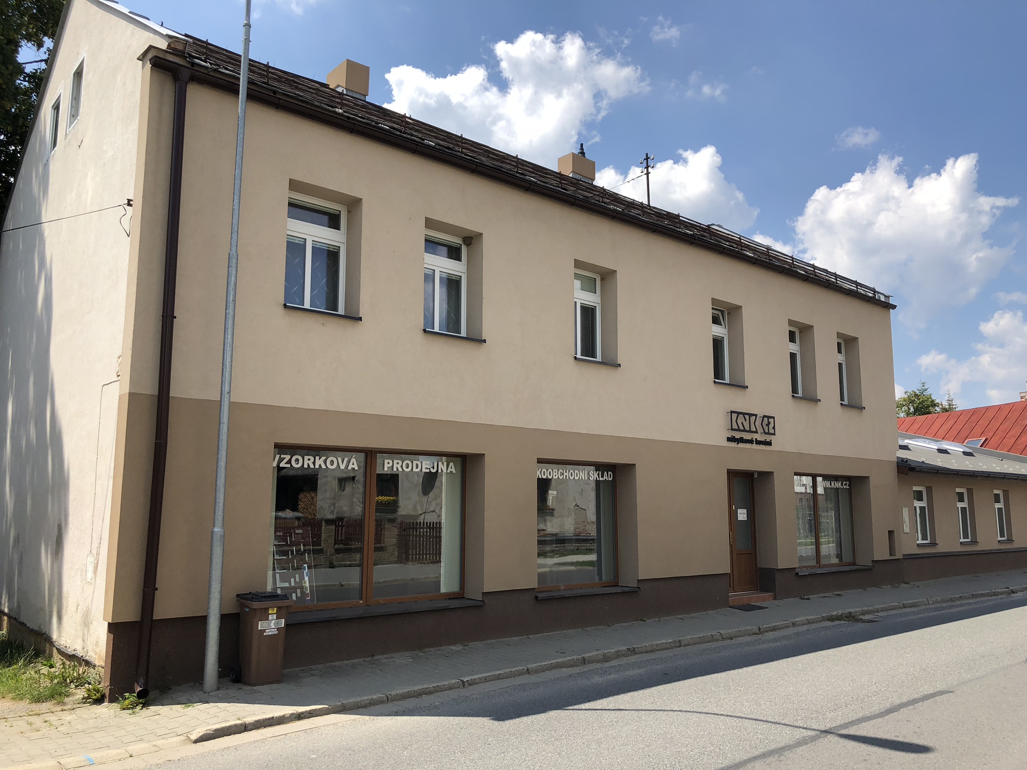 KNK CZ nábytkové kování foto 3