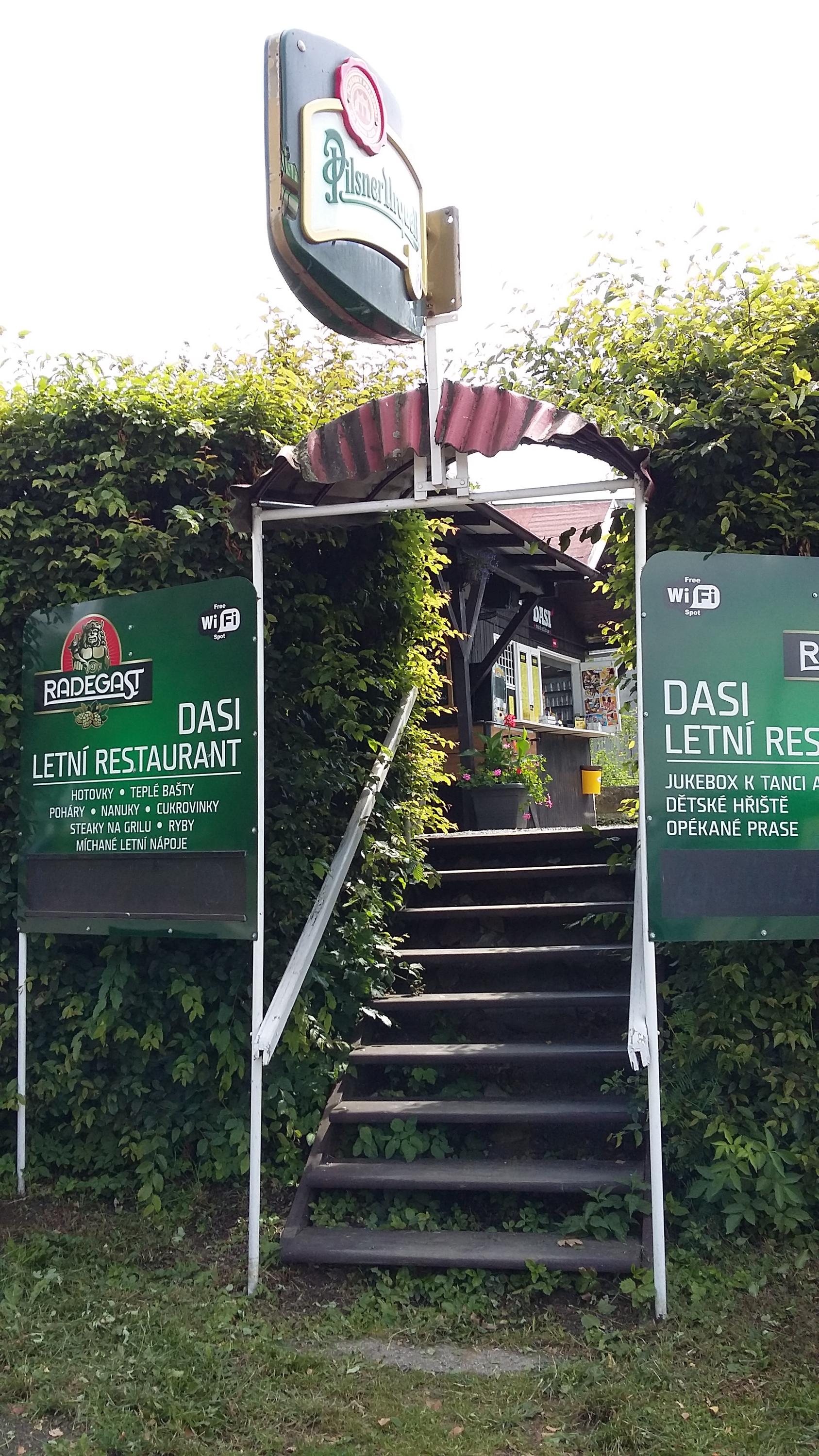 Letní restaurace DASI foto 2