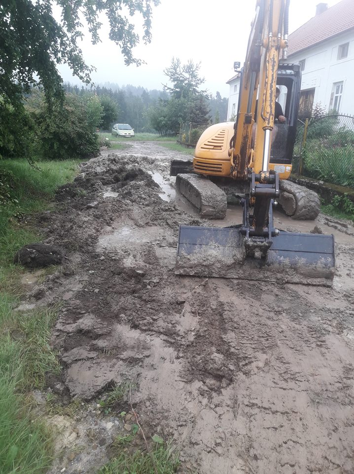 Salaba - zemní práce a autodoprava foto 2