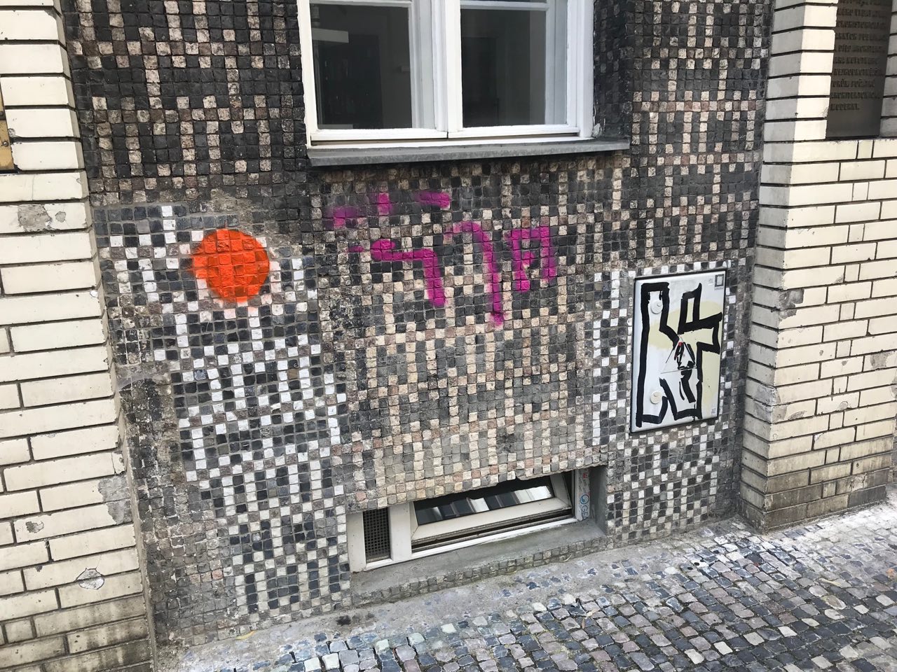 Graffiti Likvid, s.r.o. foto 6