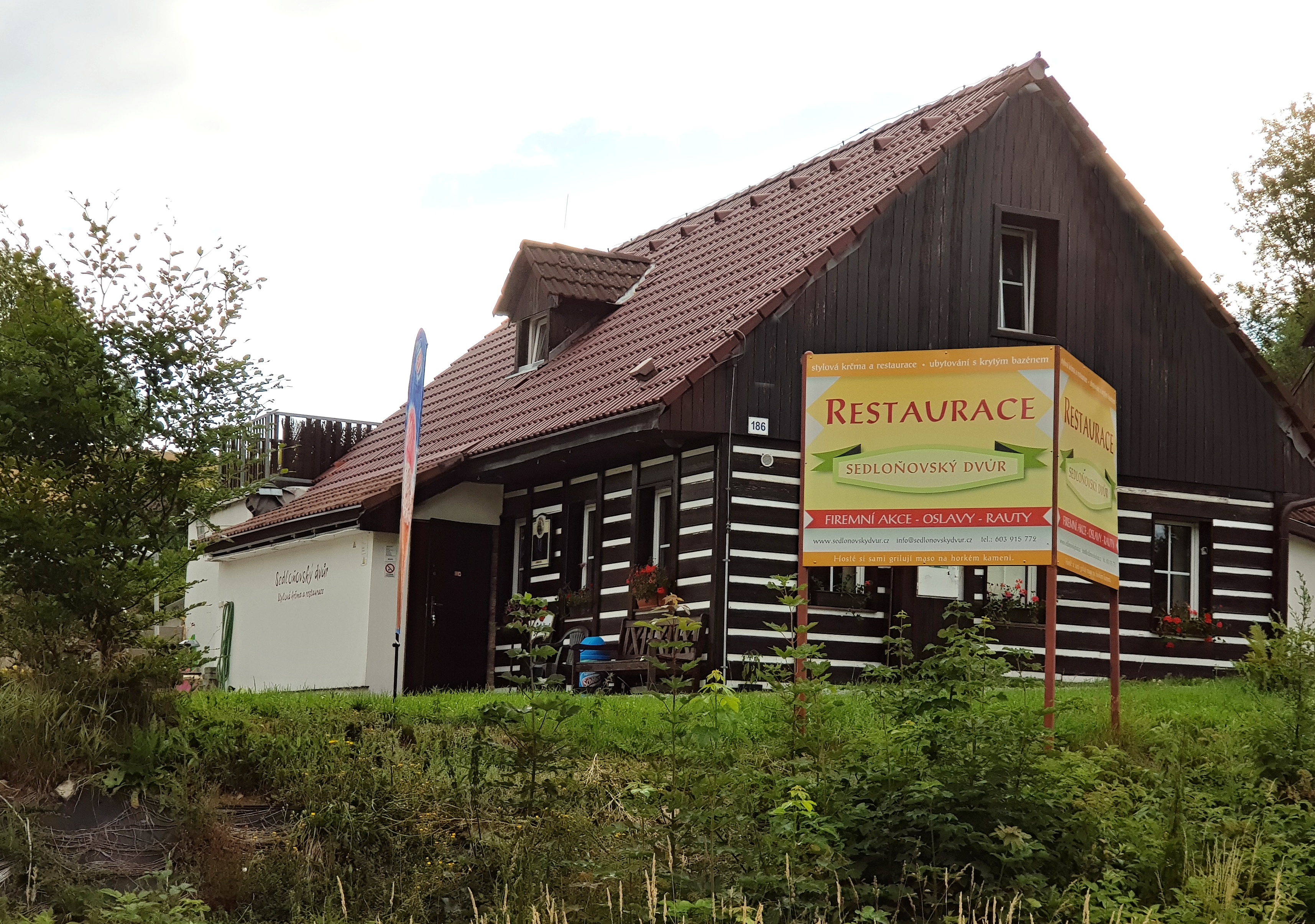 Restaurace Sedloňovský dvůr foto 2