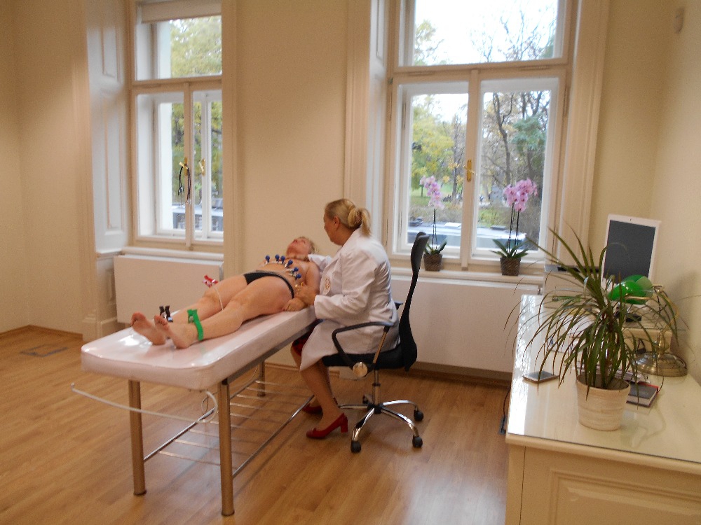 CARE & CURE Clinic foto 3