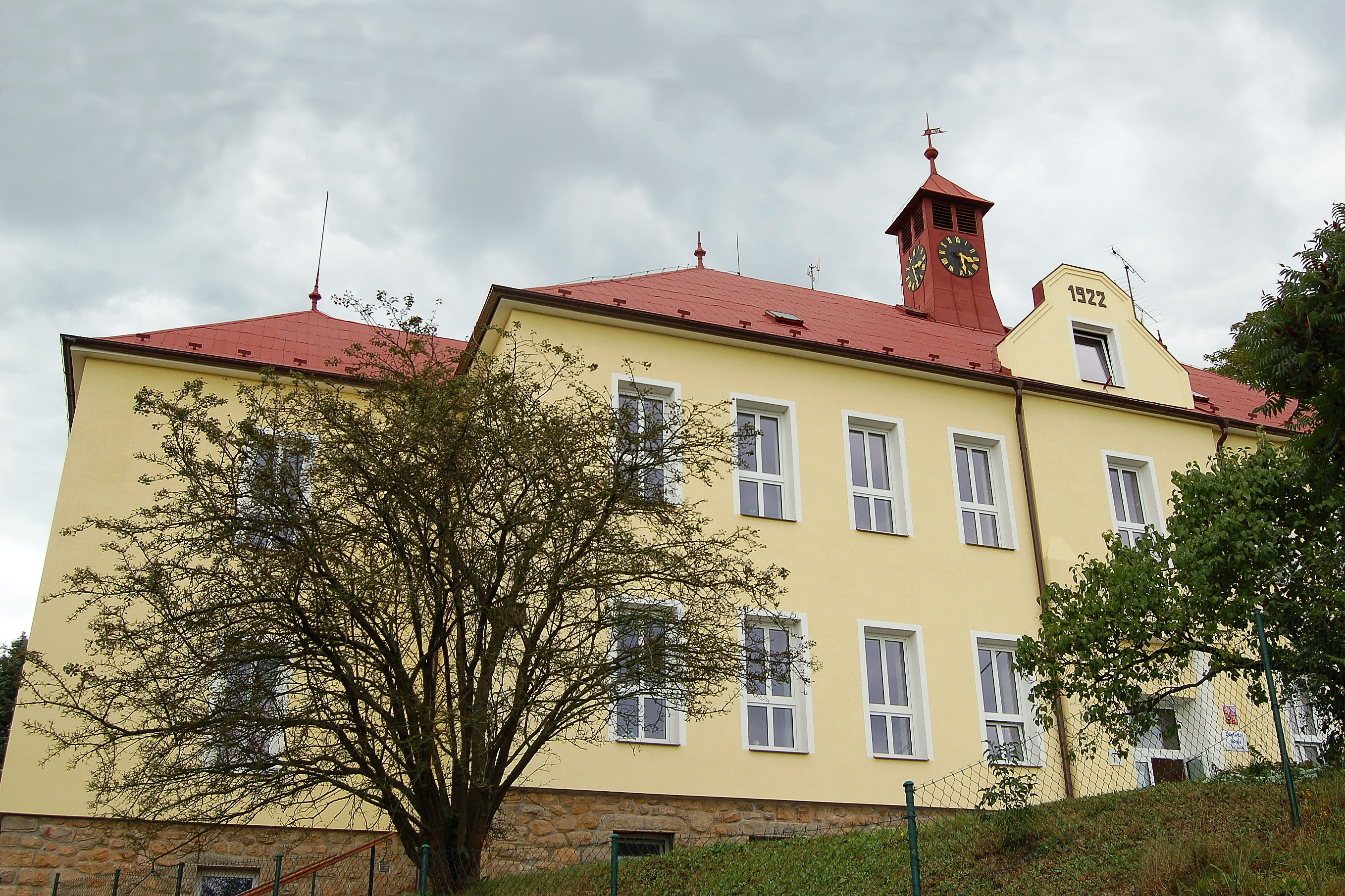 ZŠ a MŠ Lučice foto 2