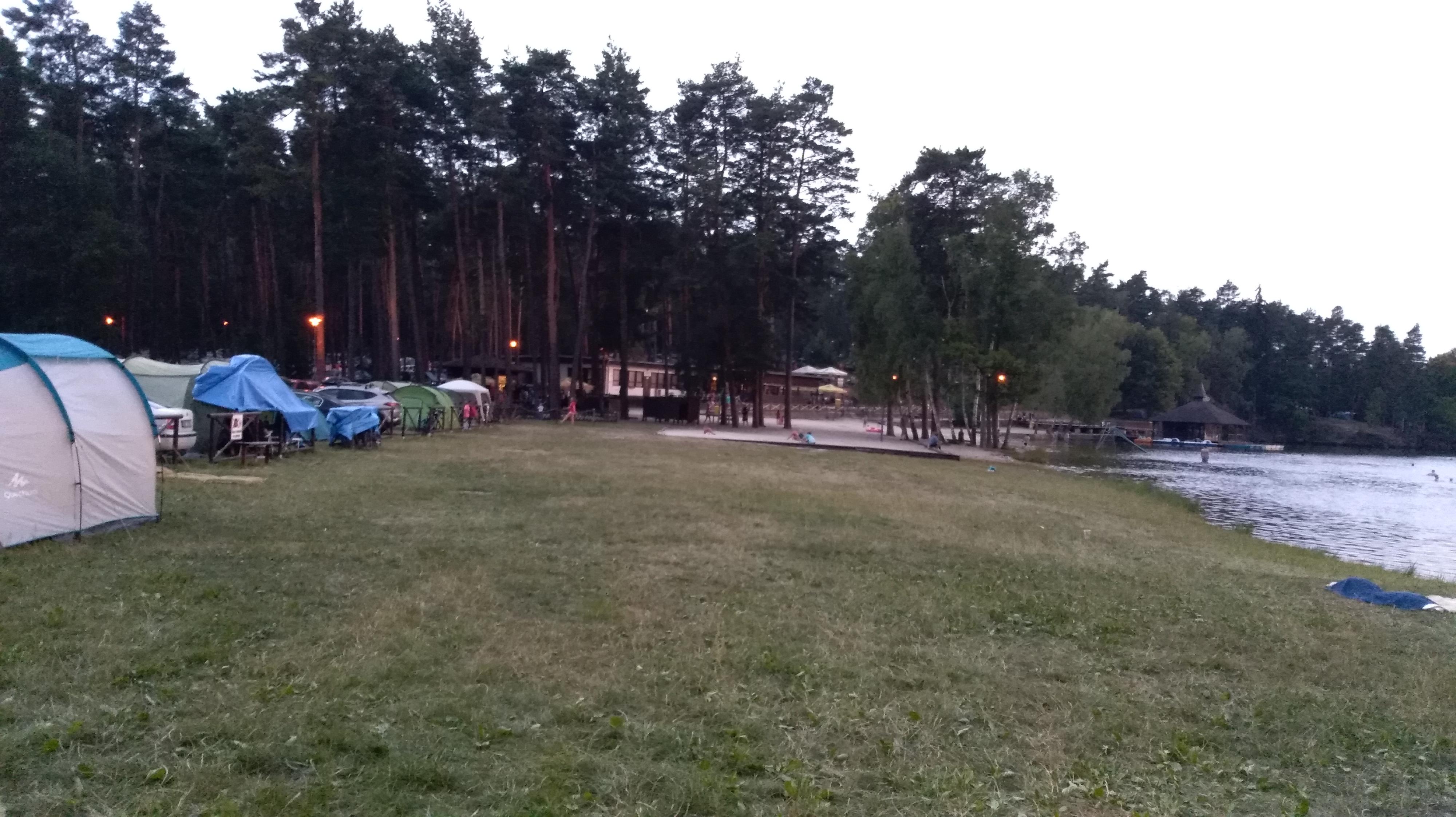 Kemp a chatky Koupaliště Sloup v Čechách foto 3