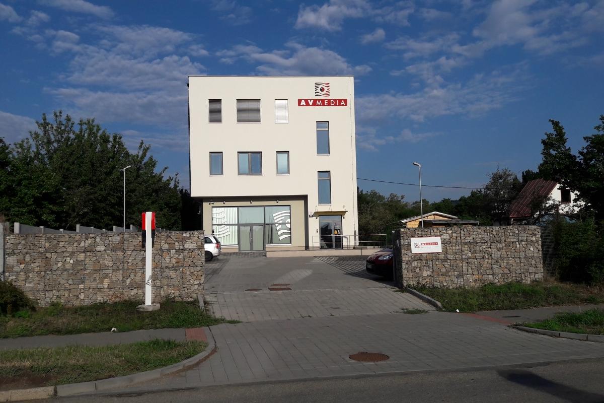 AV MEDIA SYSTEMS, a.s.
