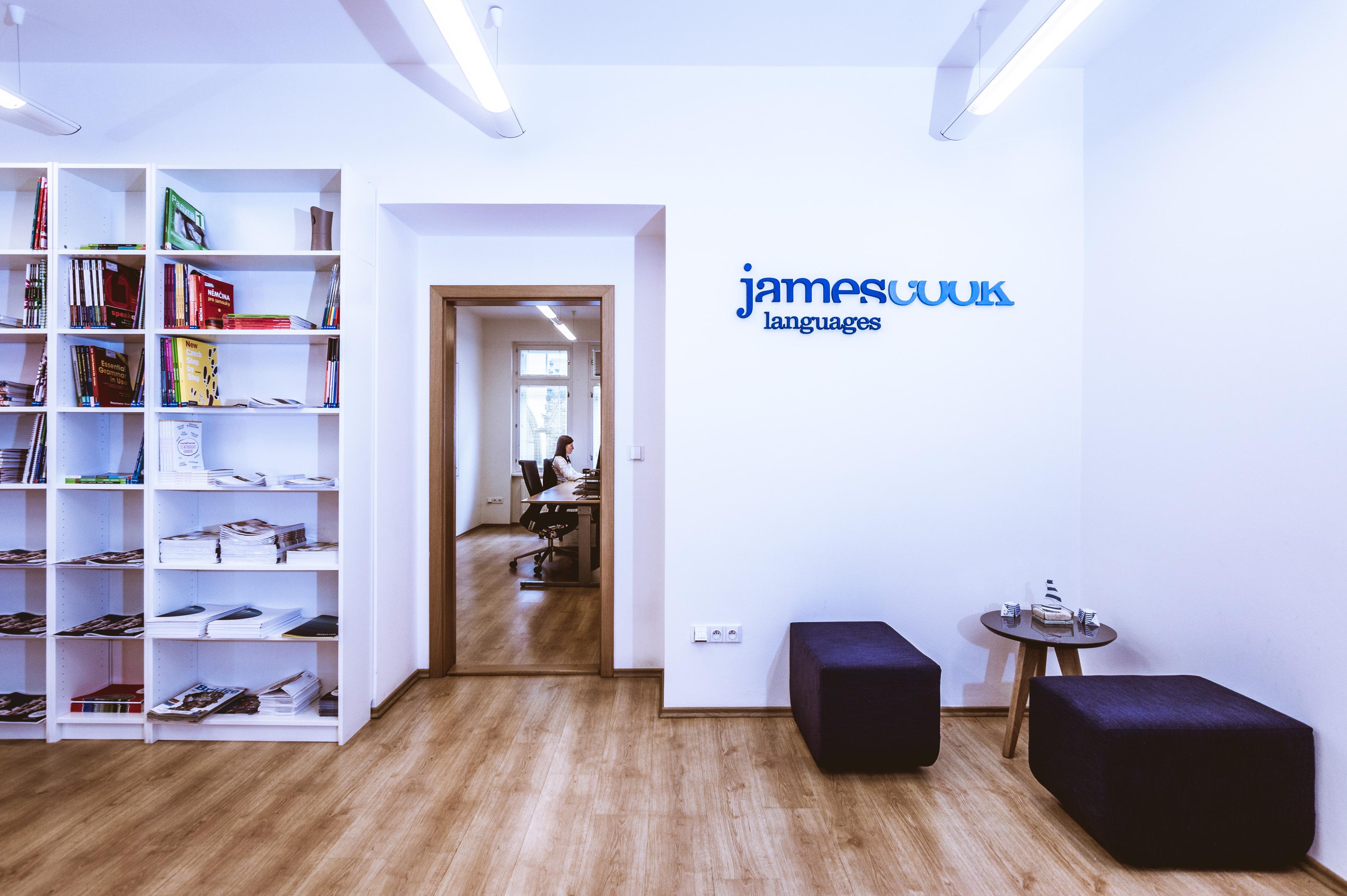 James Cook Languages, s.r.o.