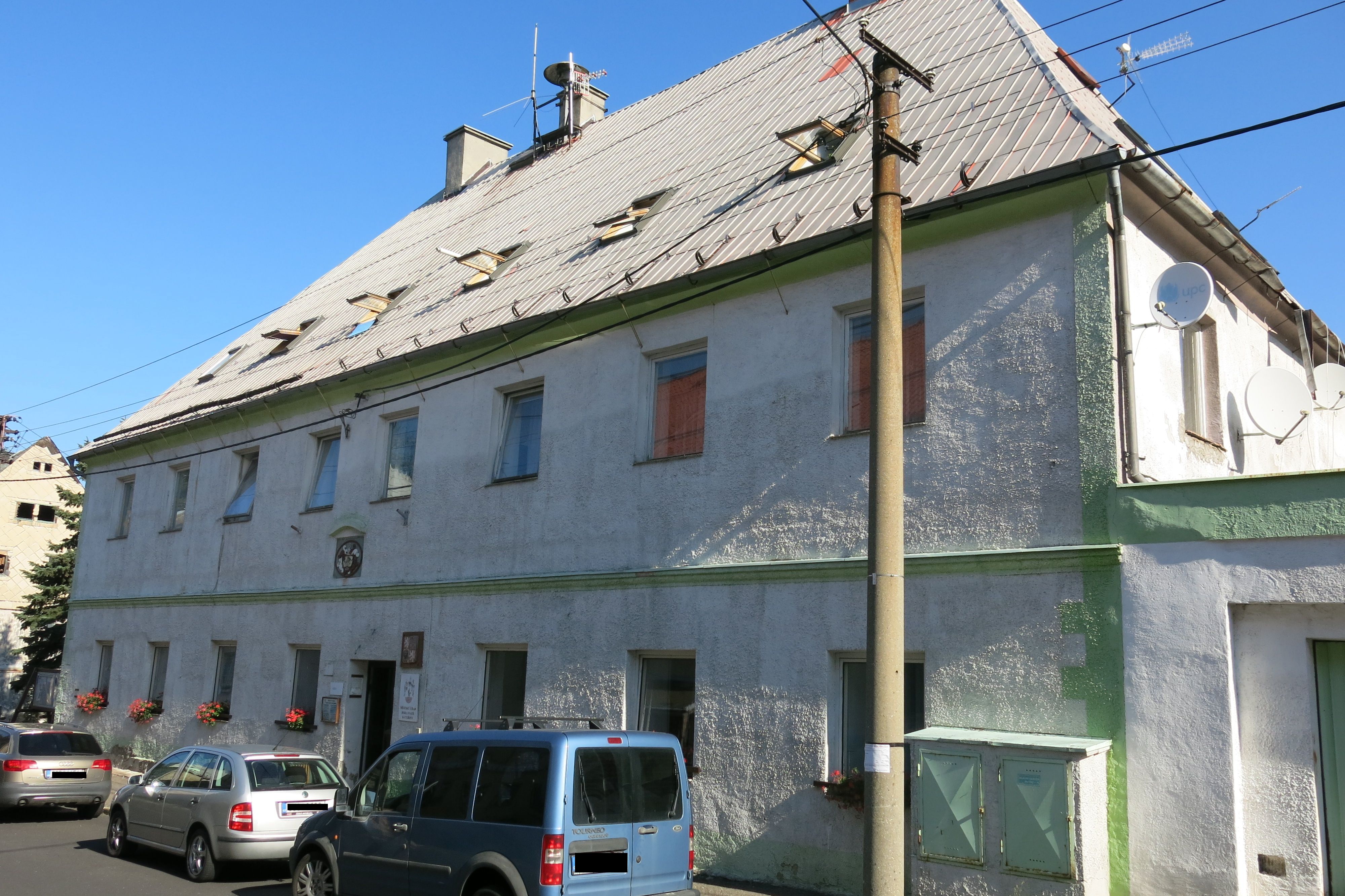 Hora Svaté Kateřiny - městský úřad foto 2