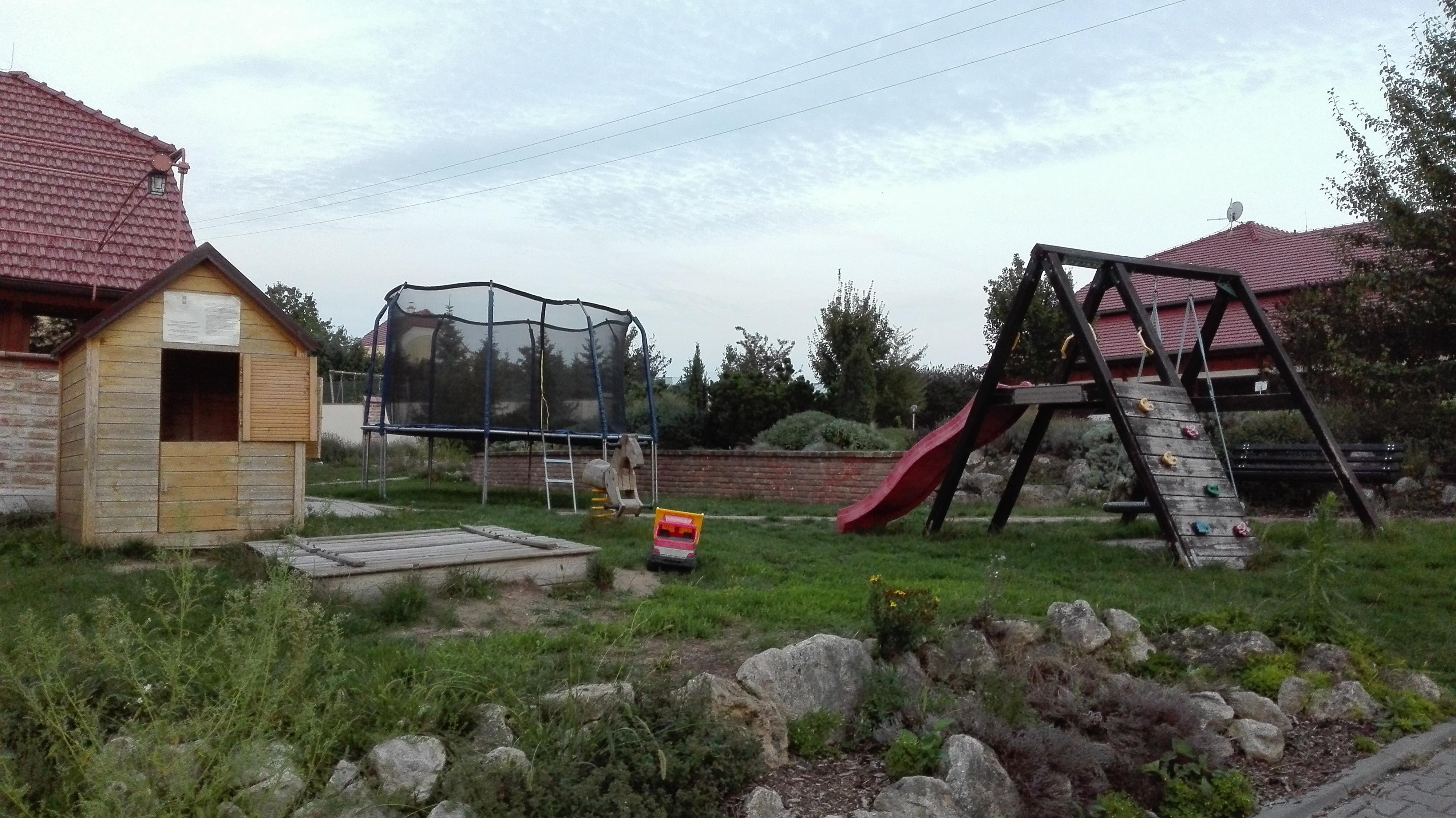 Restaurace Usedlost pod vinohrady foto 2