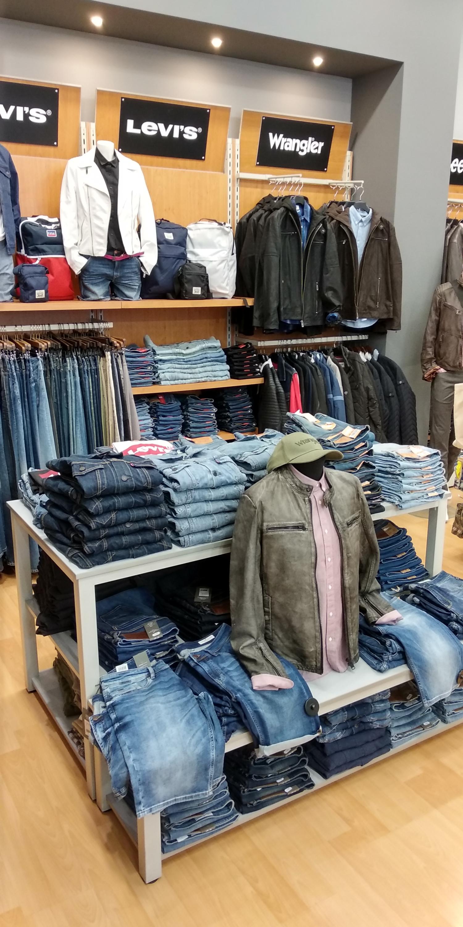Jeanszone Levis, Lee, Wrangler foto 3