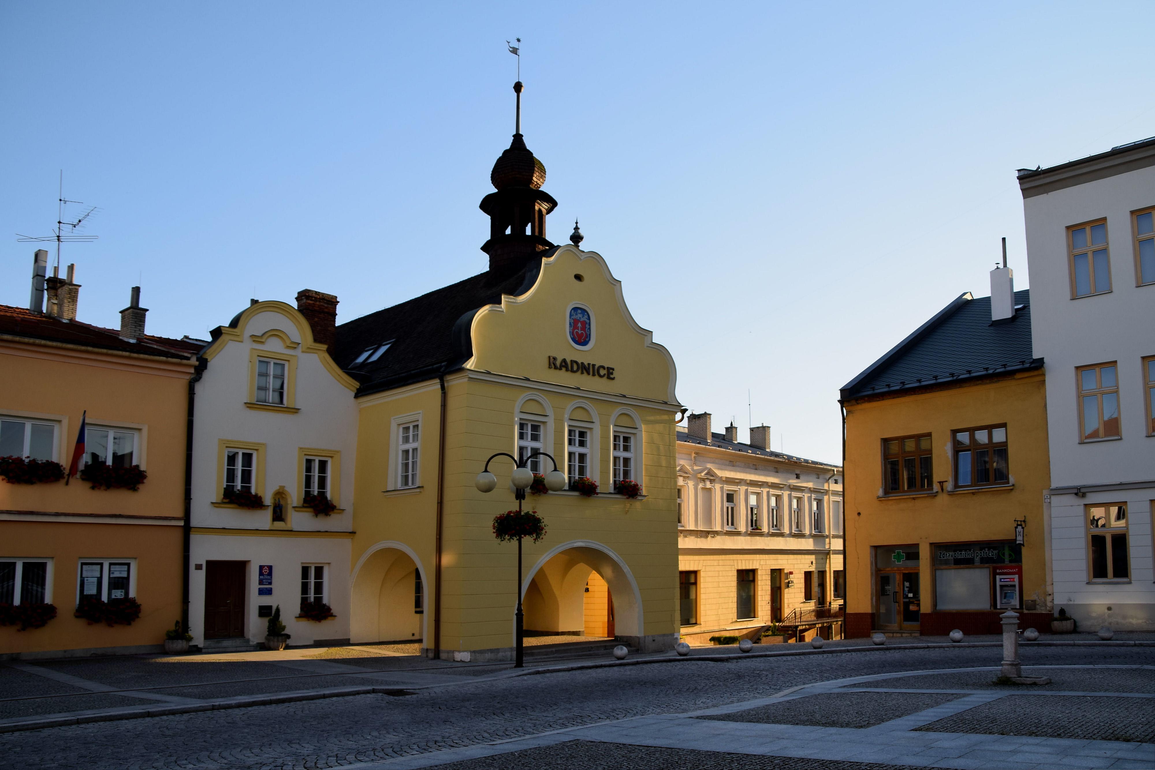 Bílovec - městský úřad foto 2