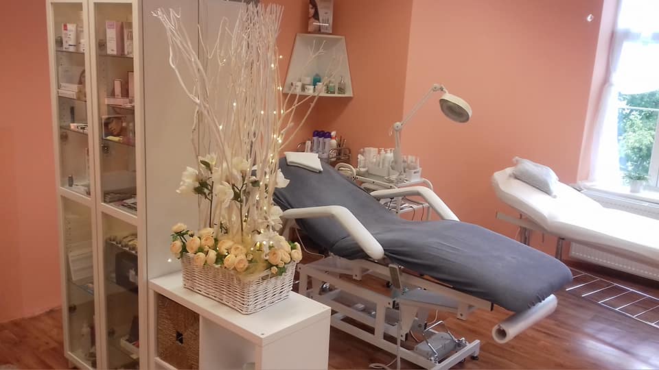 Salon Esence - Gabriela Pustějovská