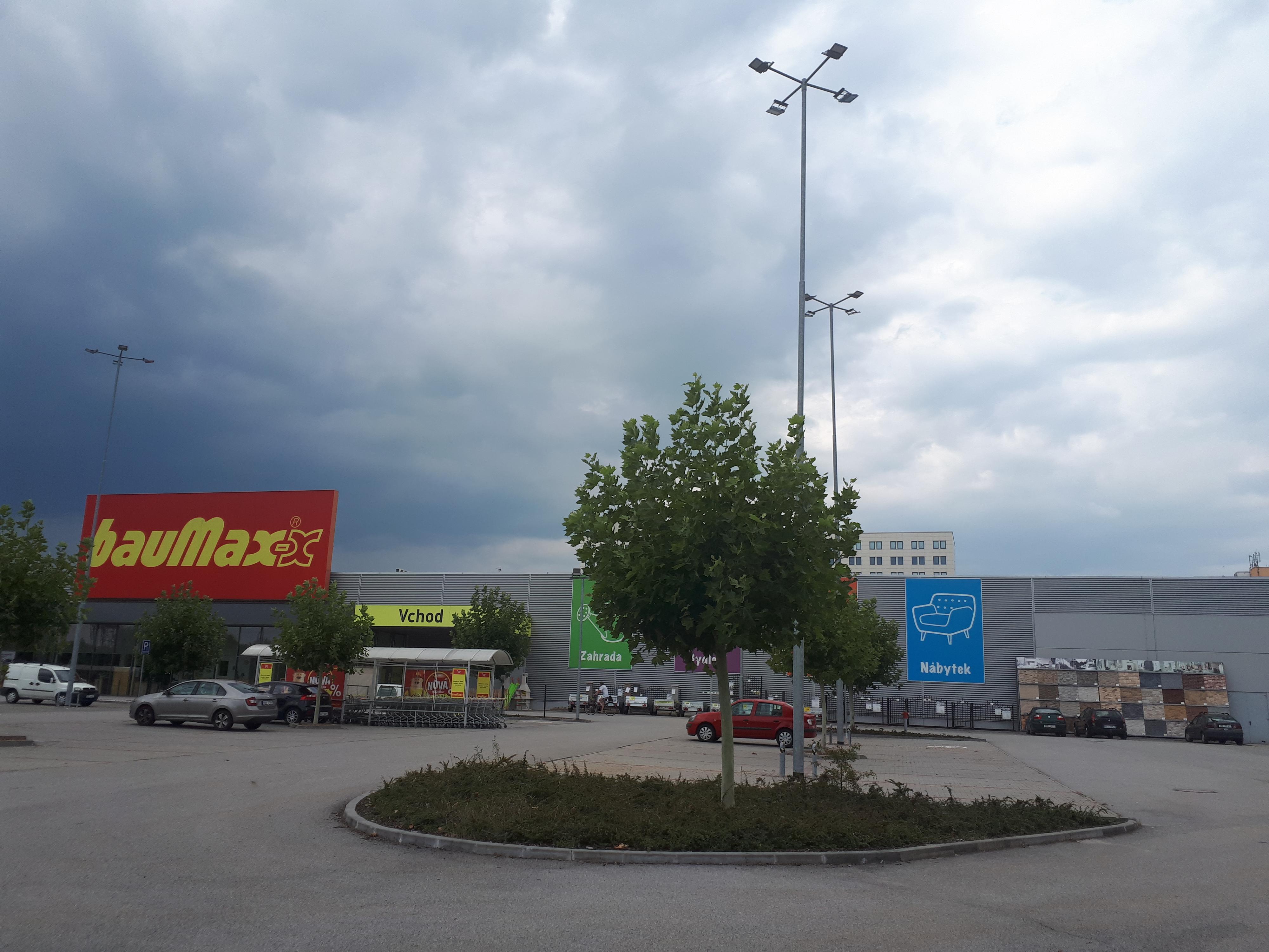 bauMax foto 3