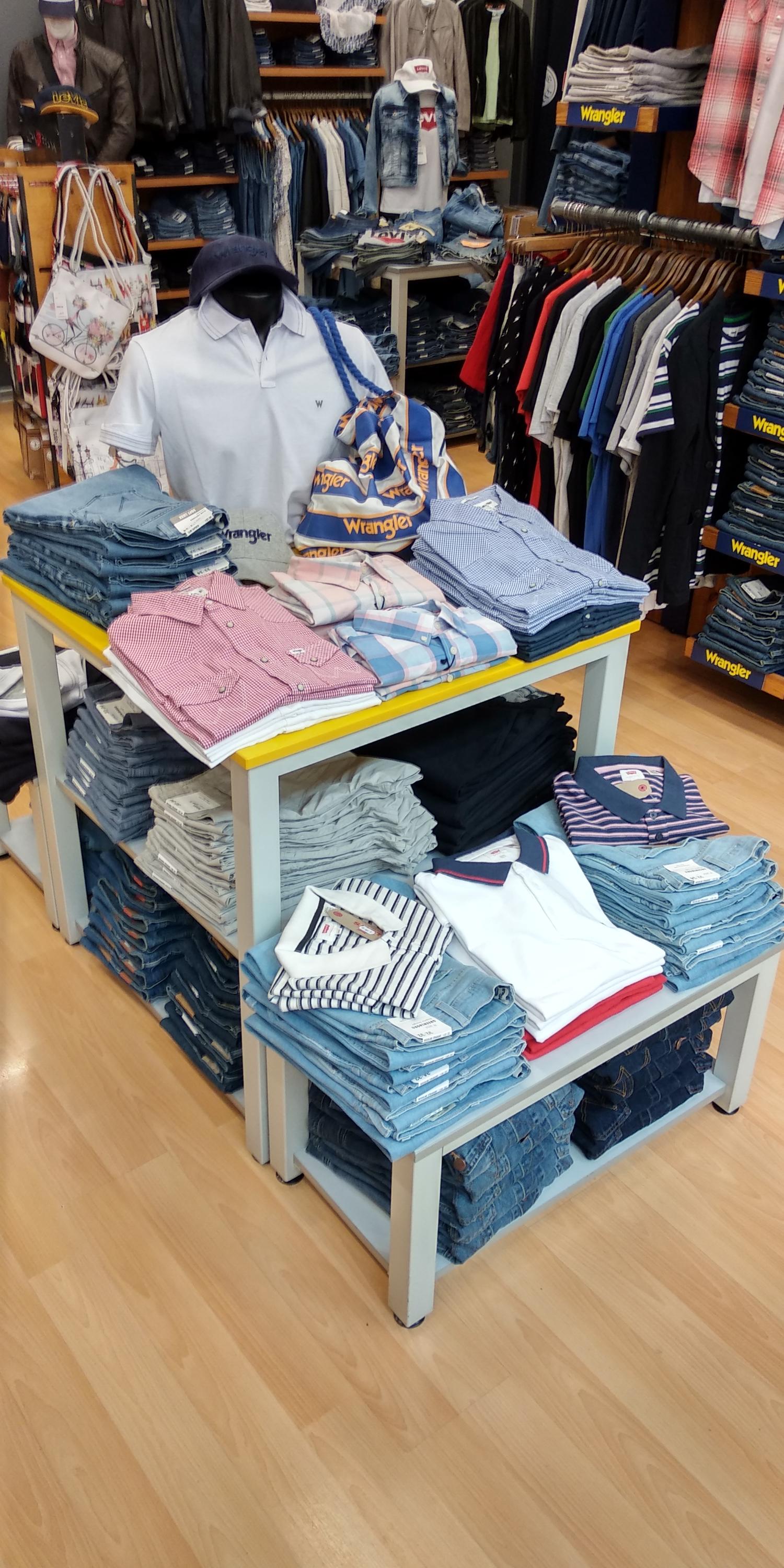 Jeanszone Levis, Lee, Wrangler foto 3