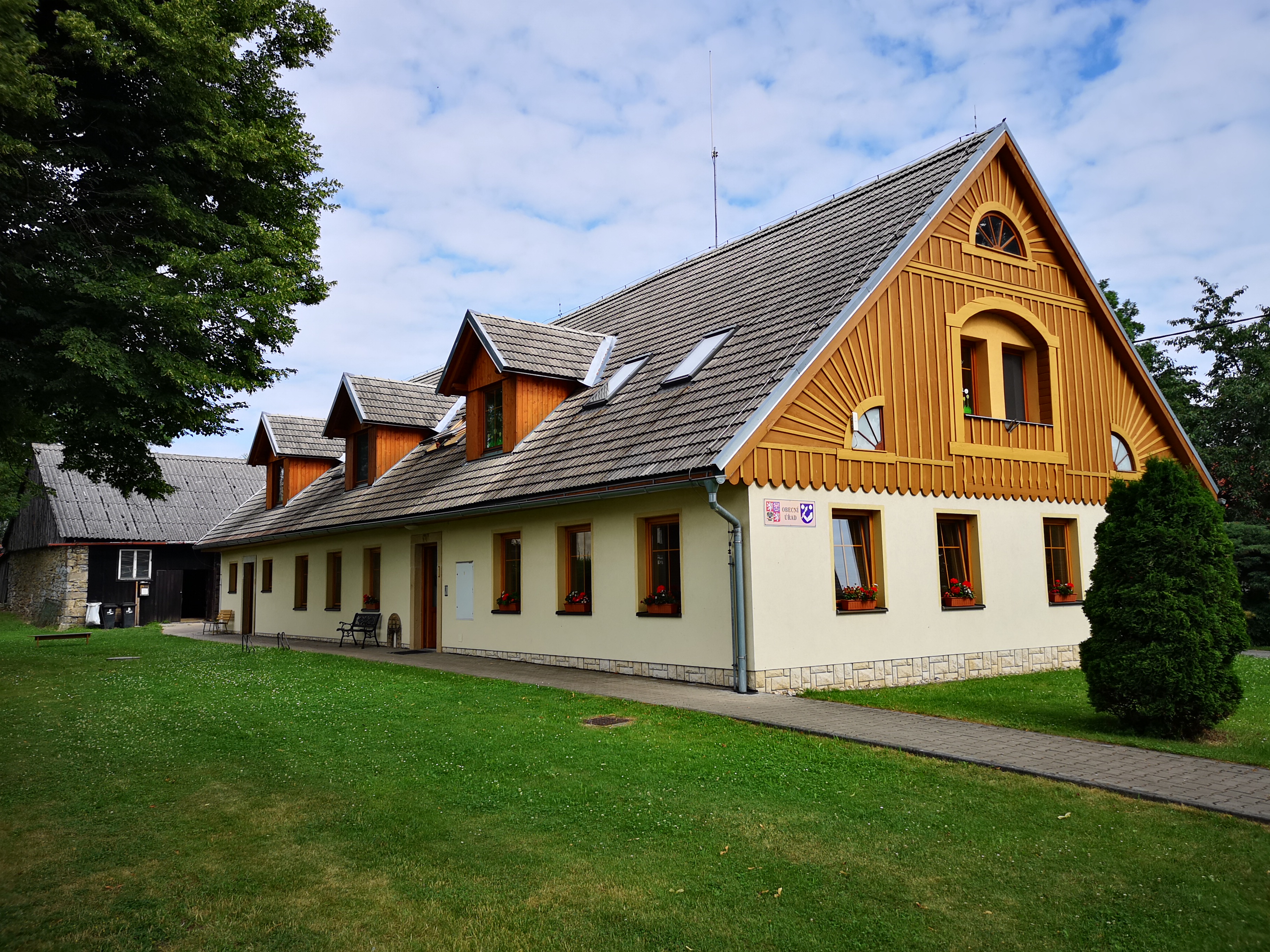 Velké Petrovice - obecní úřad