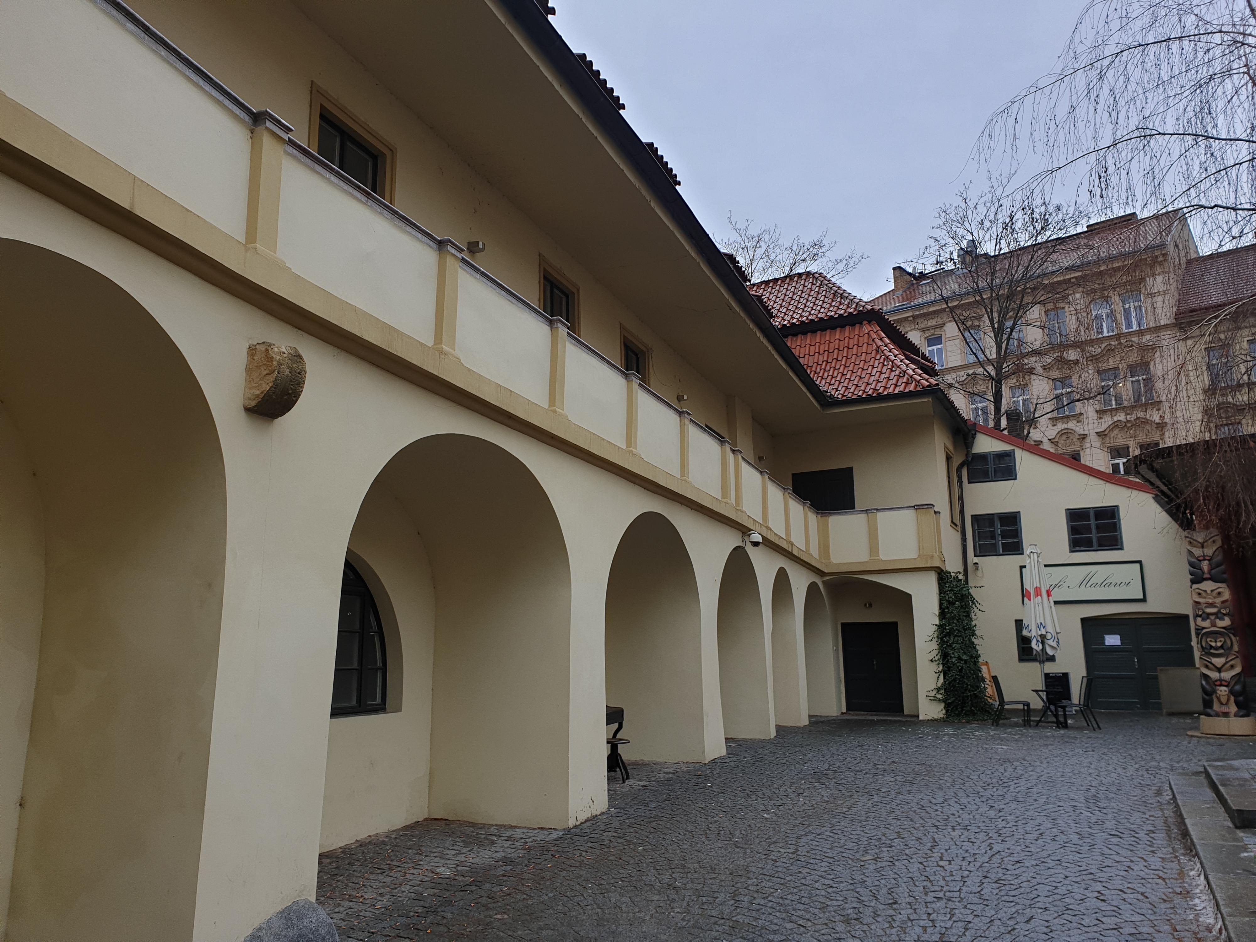 Knihovna Náprstkova muzea foto 4