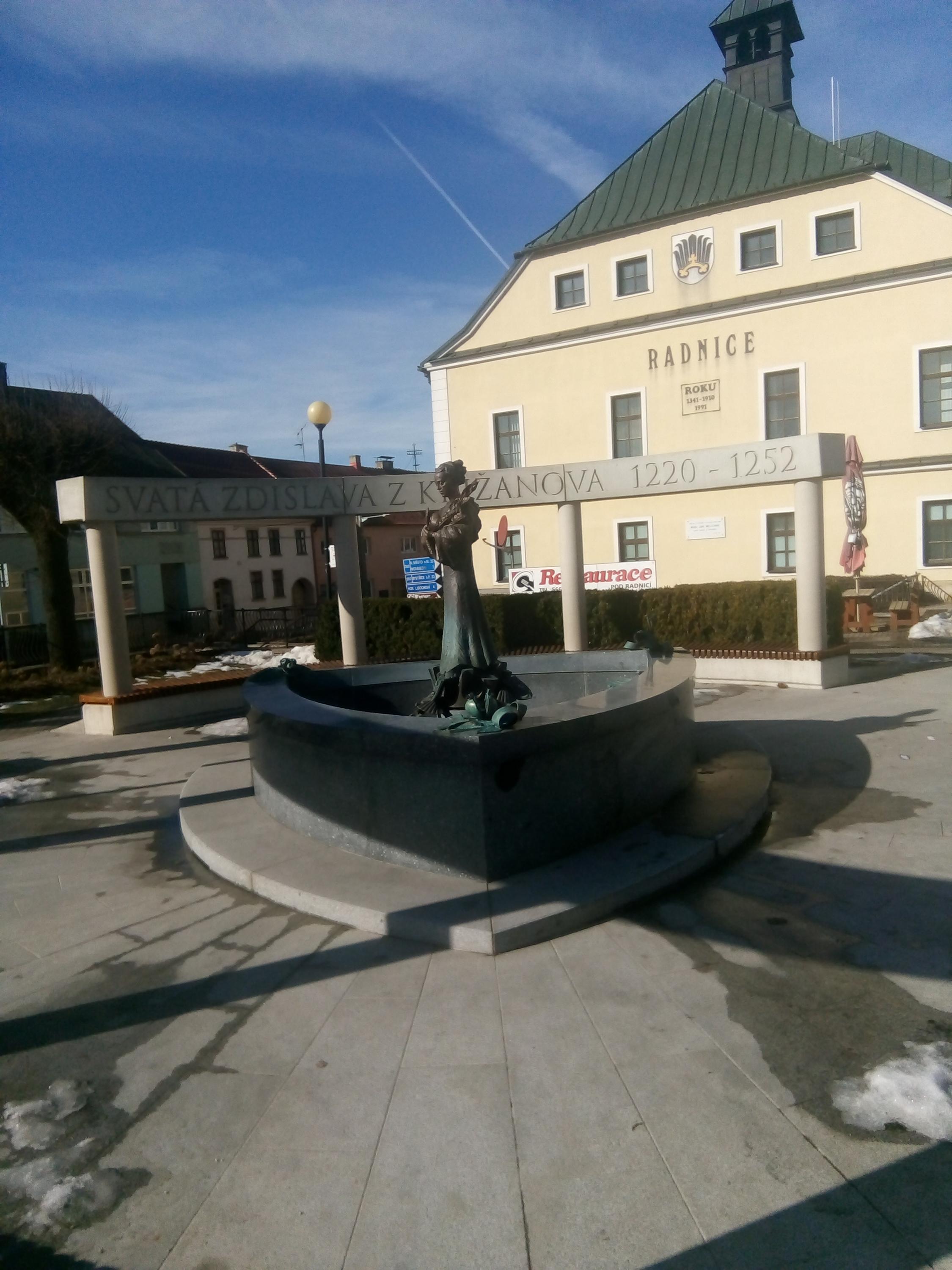 Křižanov - úřad městyse foto 3