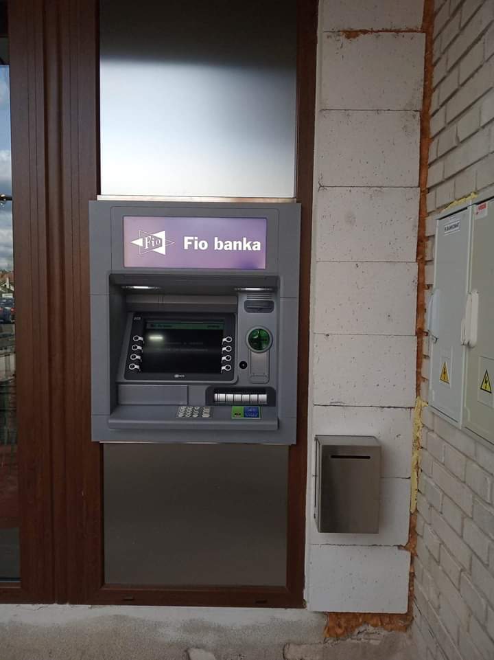 Bankomat Fio banky foto 1