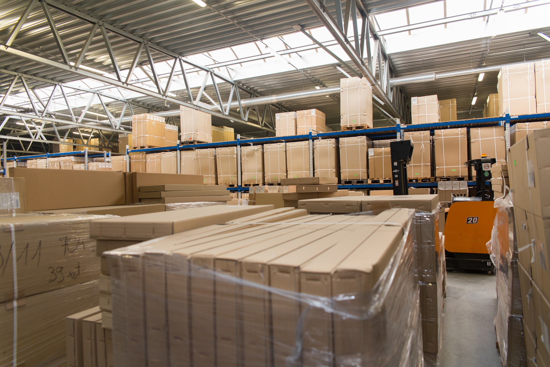 SKYLIGHT střešní okna a výlezy foto 2