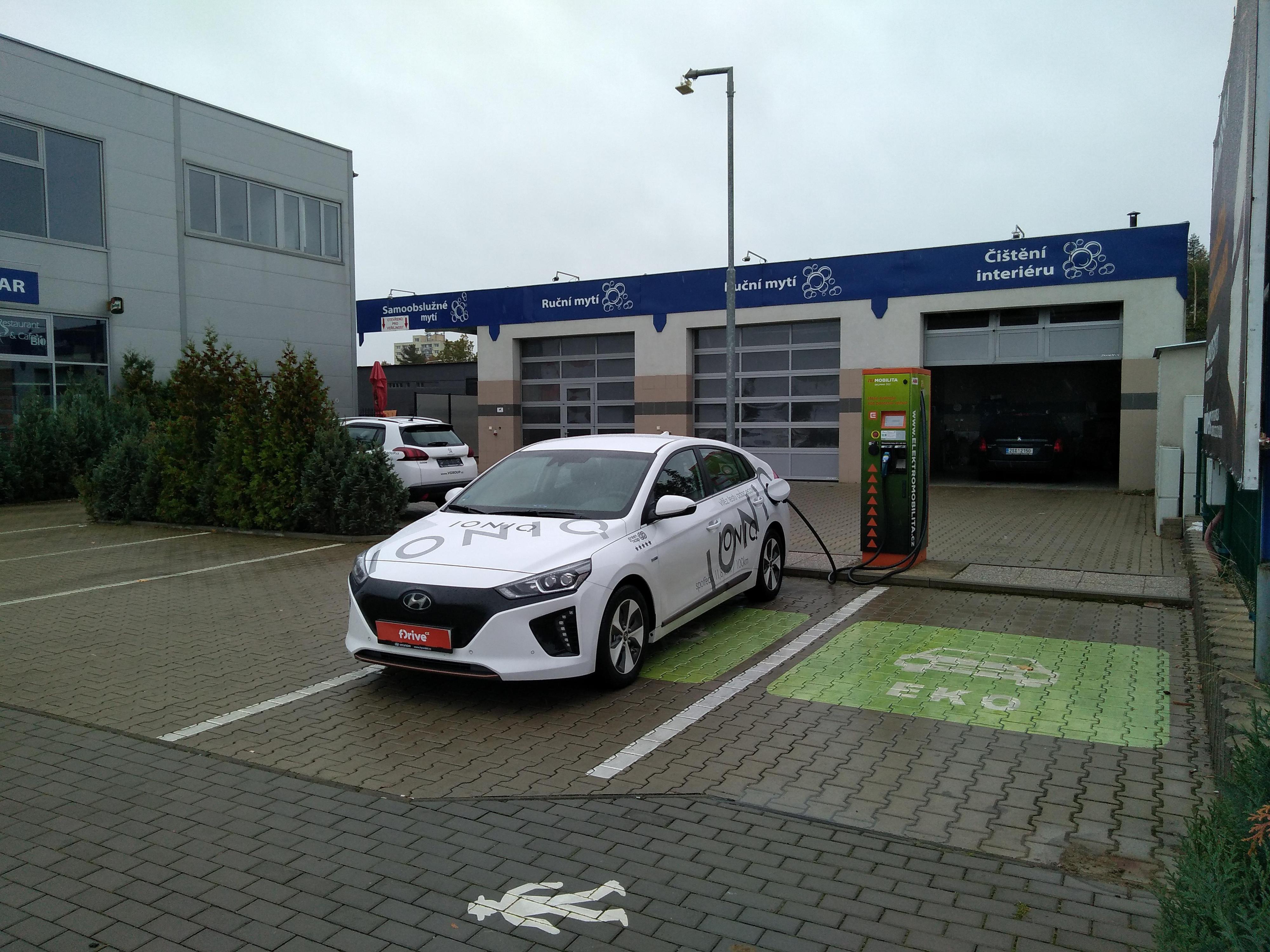 Nabíjecí stanice ČEZ