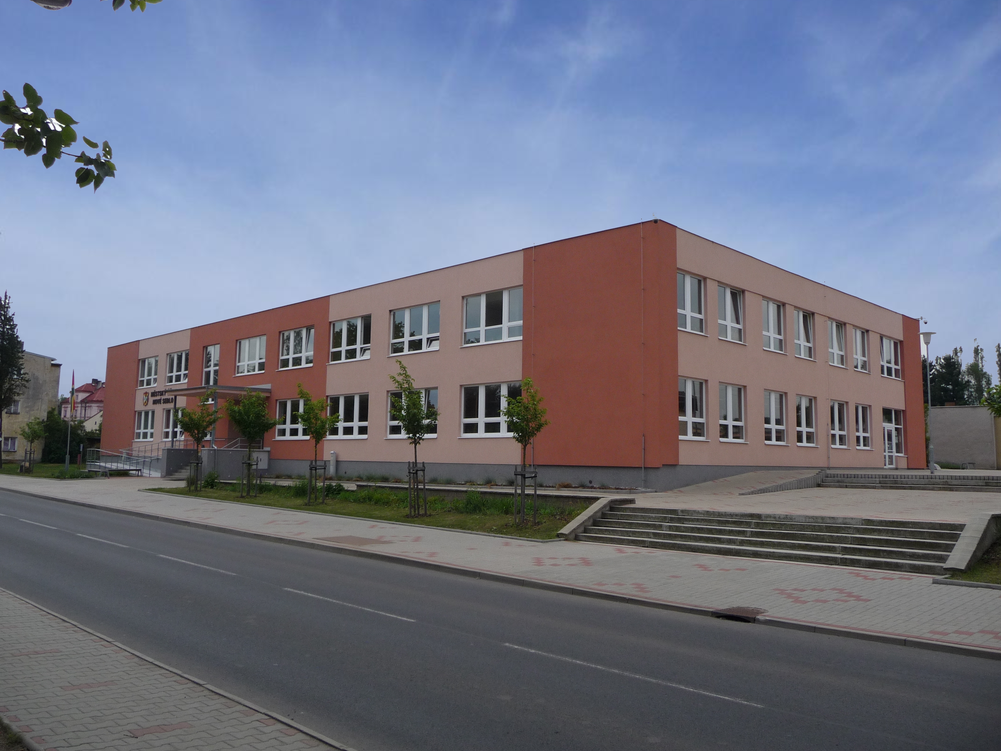 Nové Sedlo - městský úřad foto 3