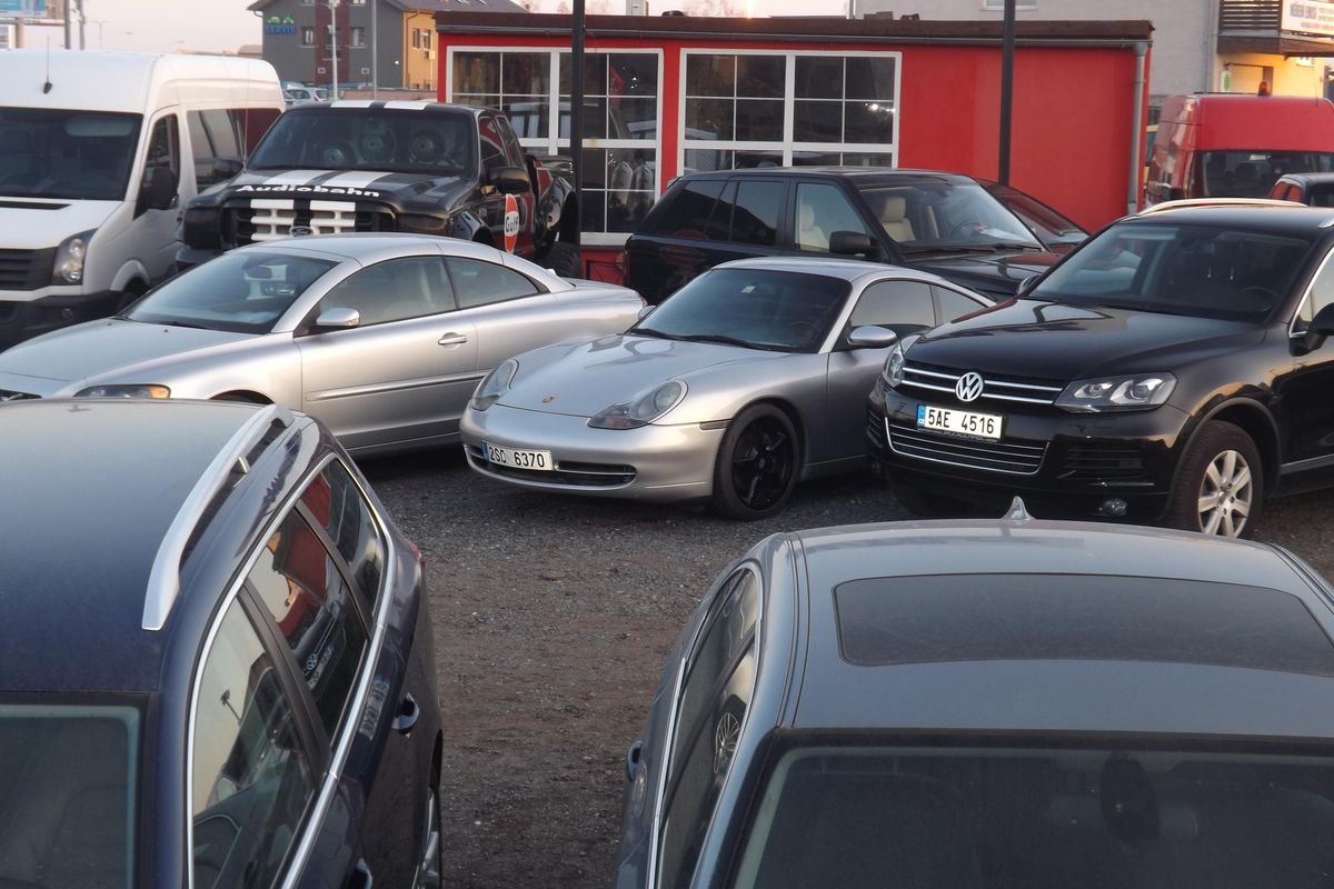 AZ AUTO RENT (Praha) • Firmy.cz