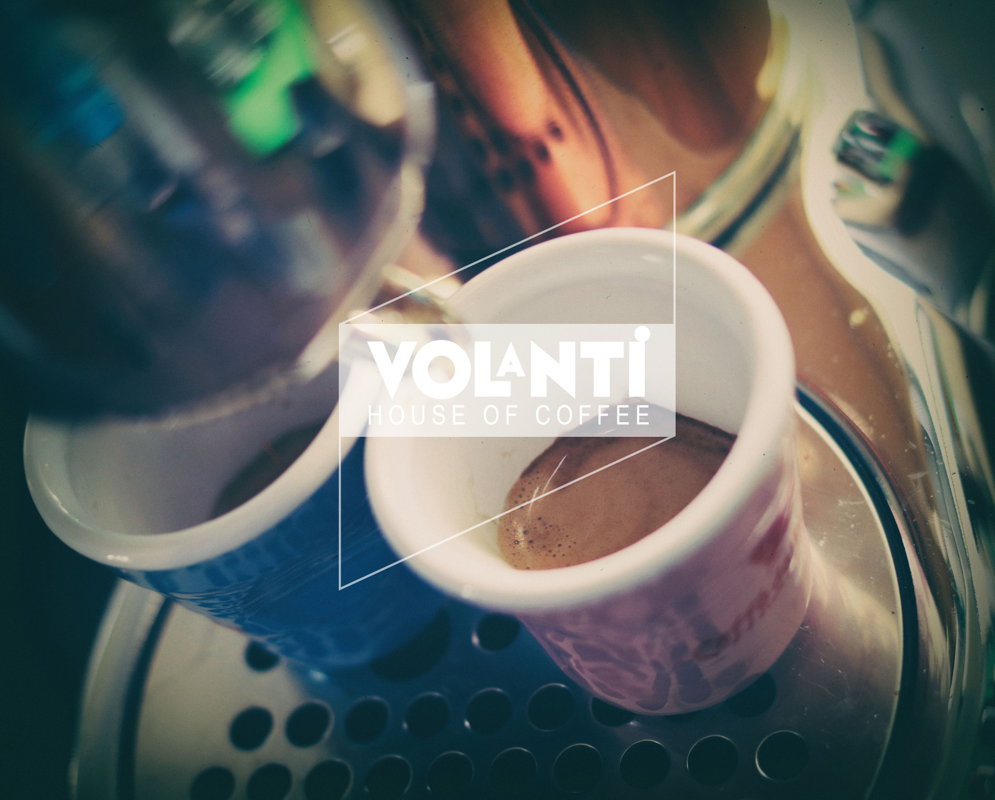 VOLANTI foto 3