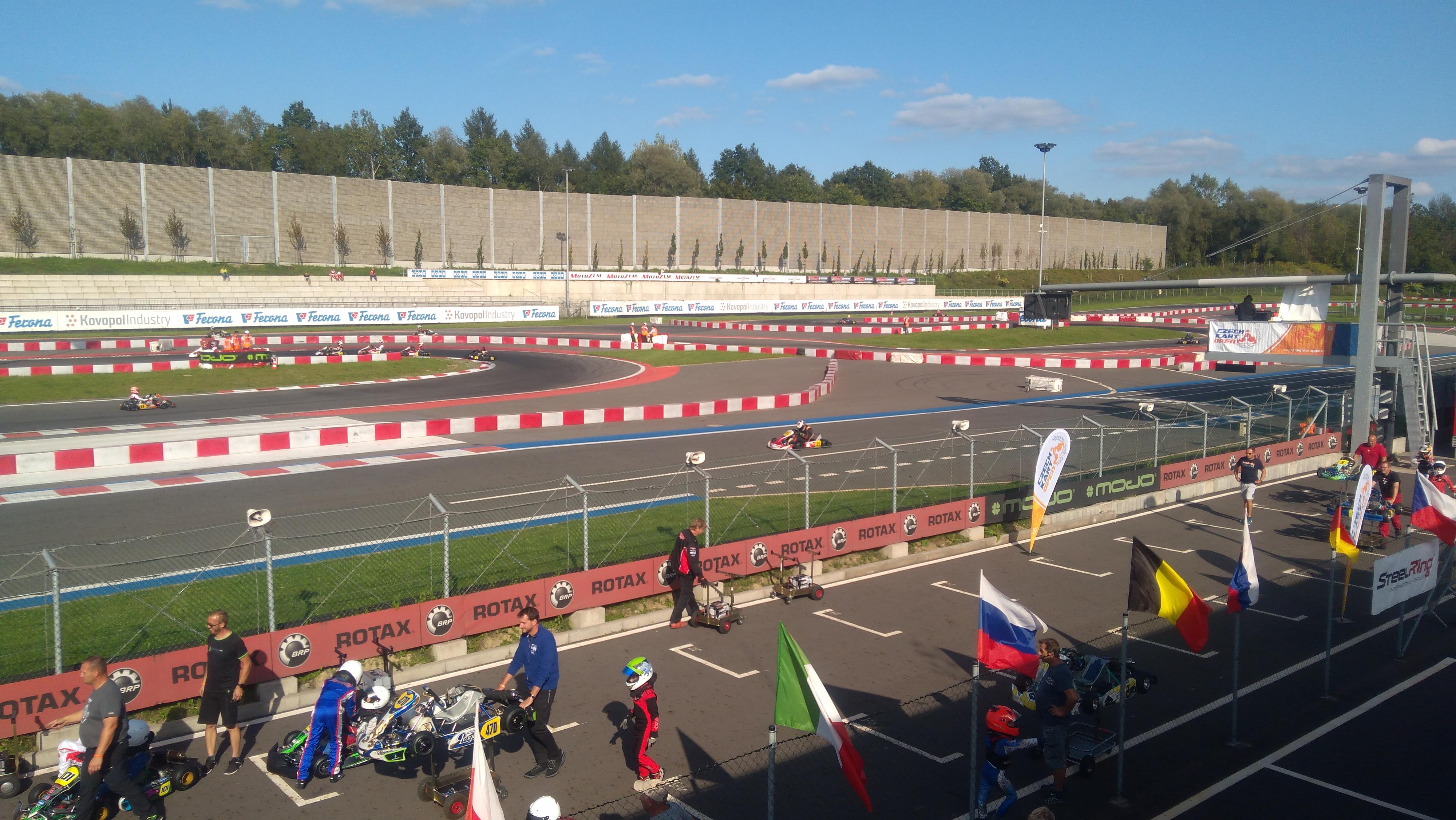 STEEL RING TŘINEC foto 5