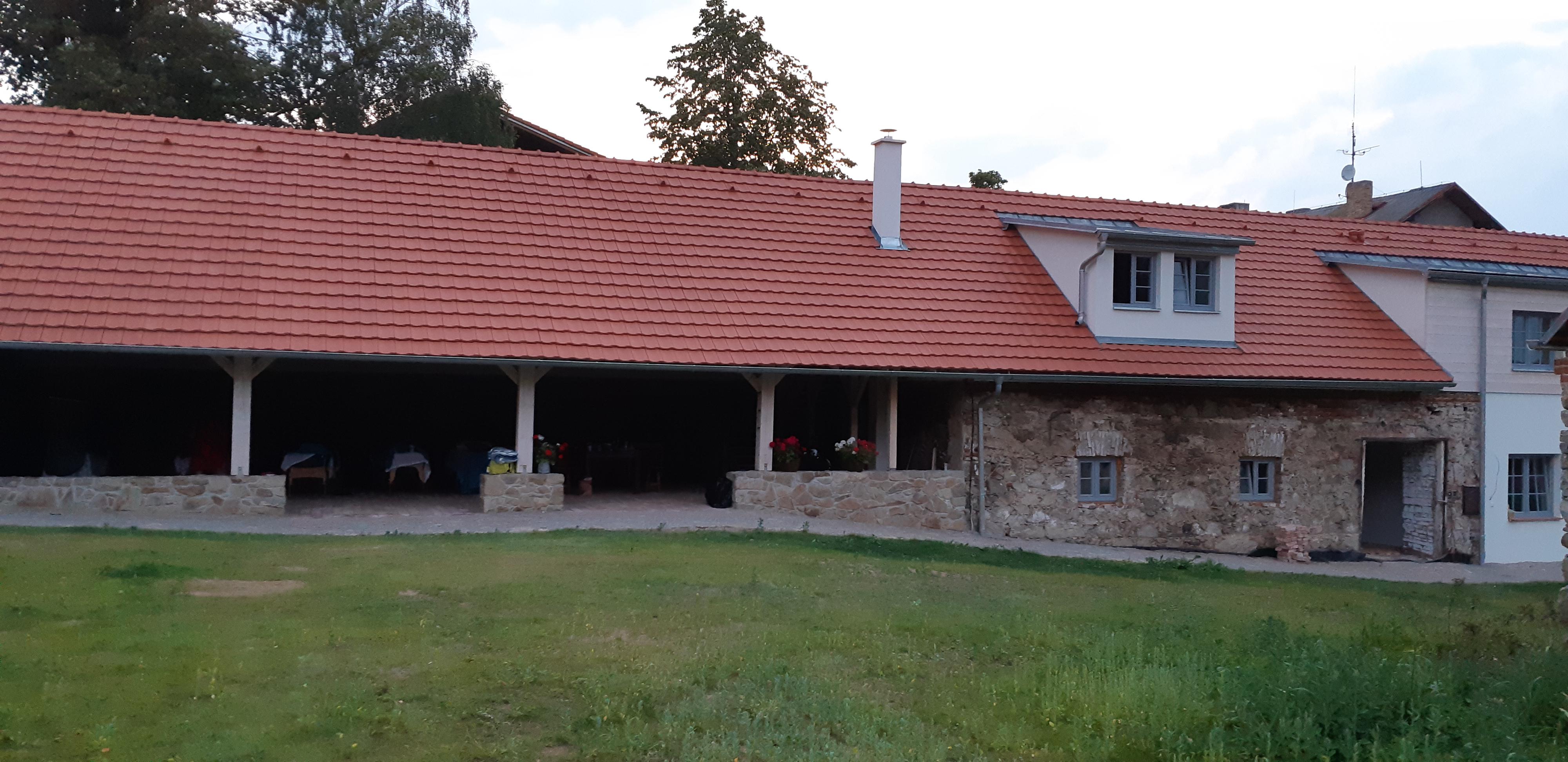 Ořechový dvůr foto 2