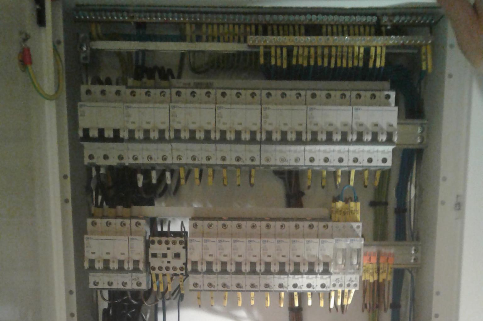 Vojtěch Suchan - elektromontáže