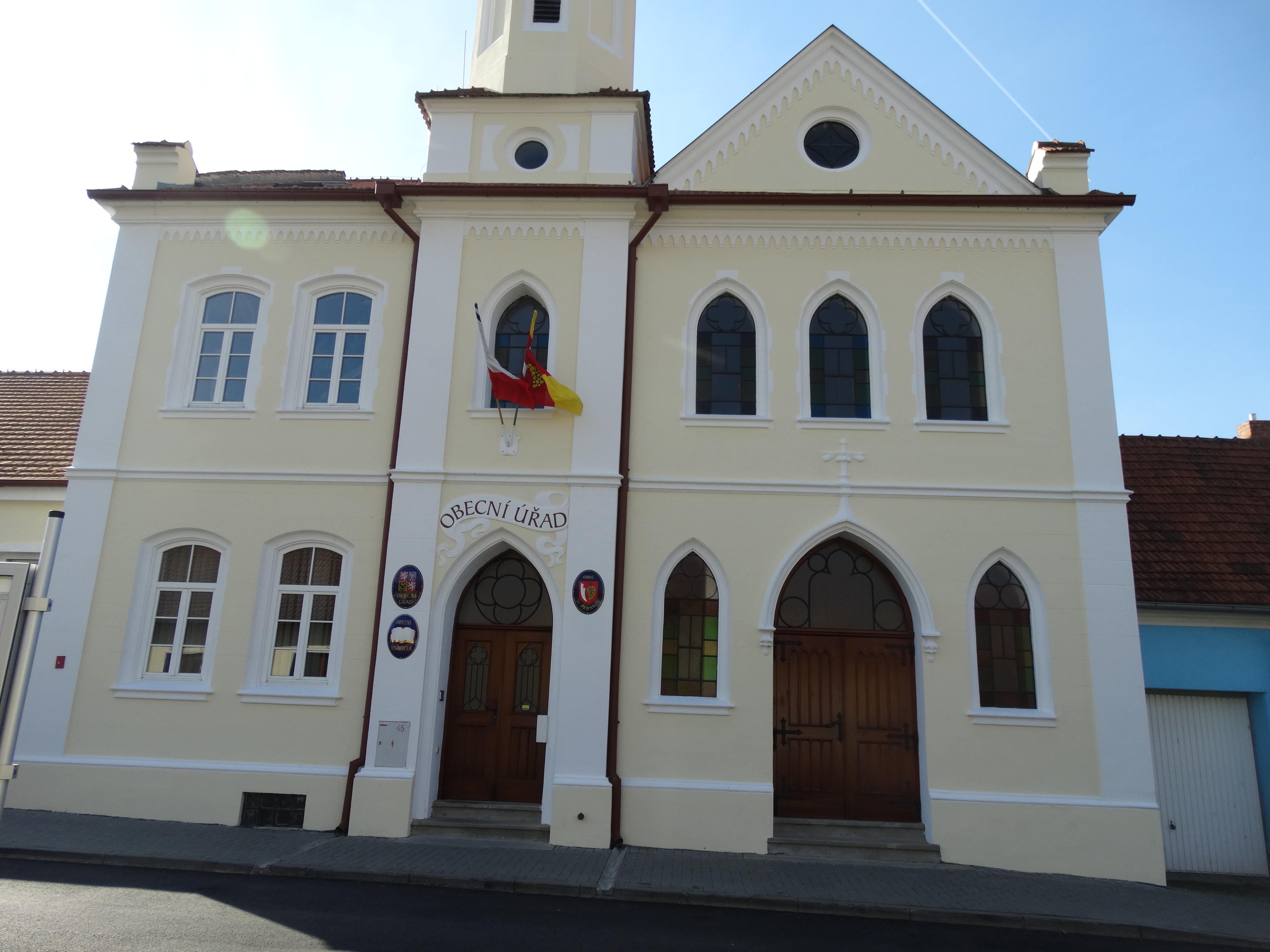 Perná - obecní úřad