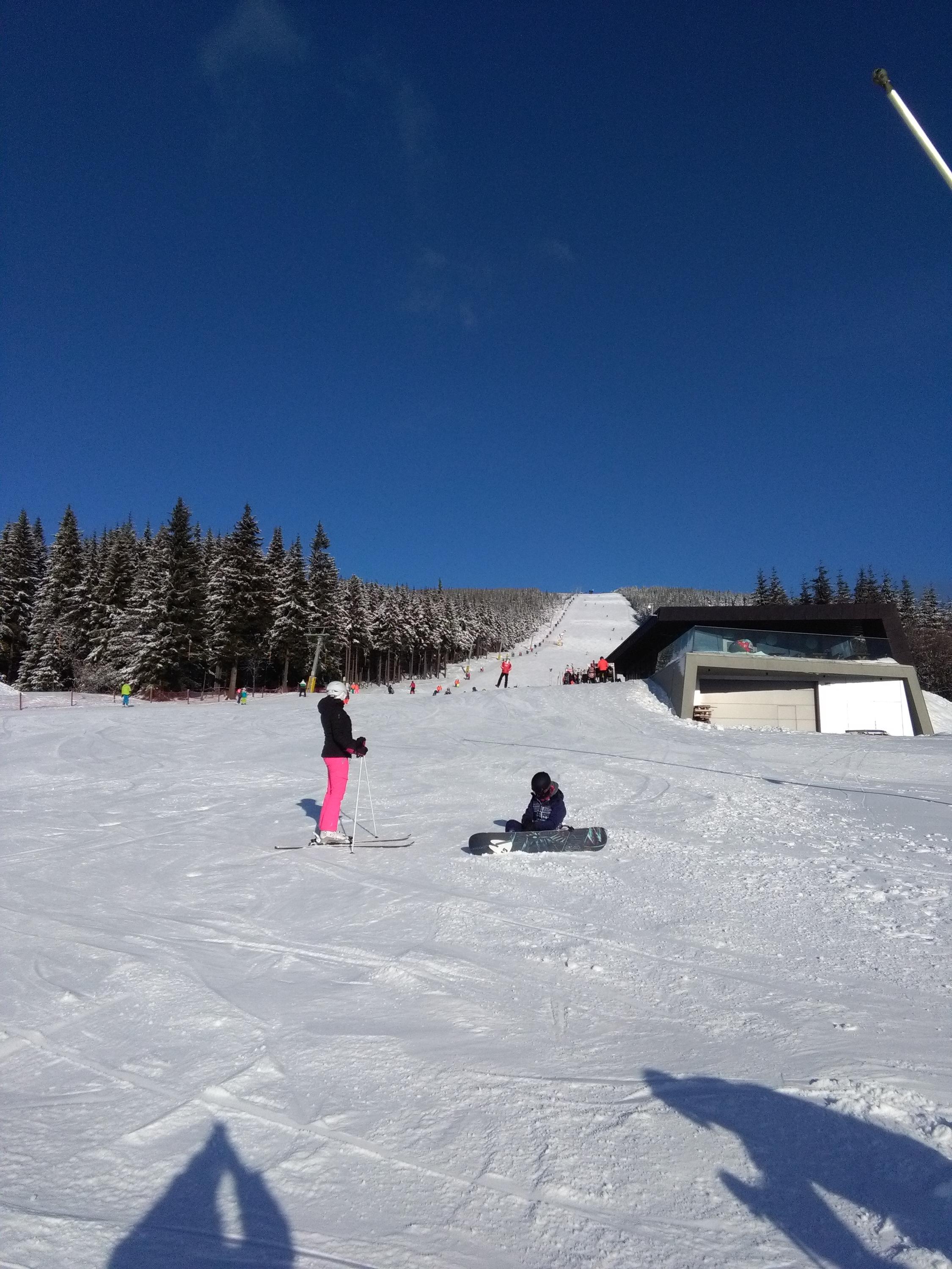 Restaurace SKiMU House foto 5