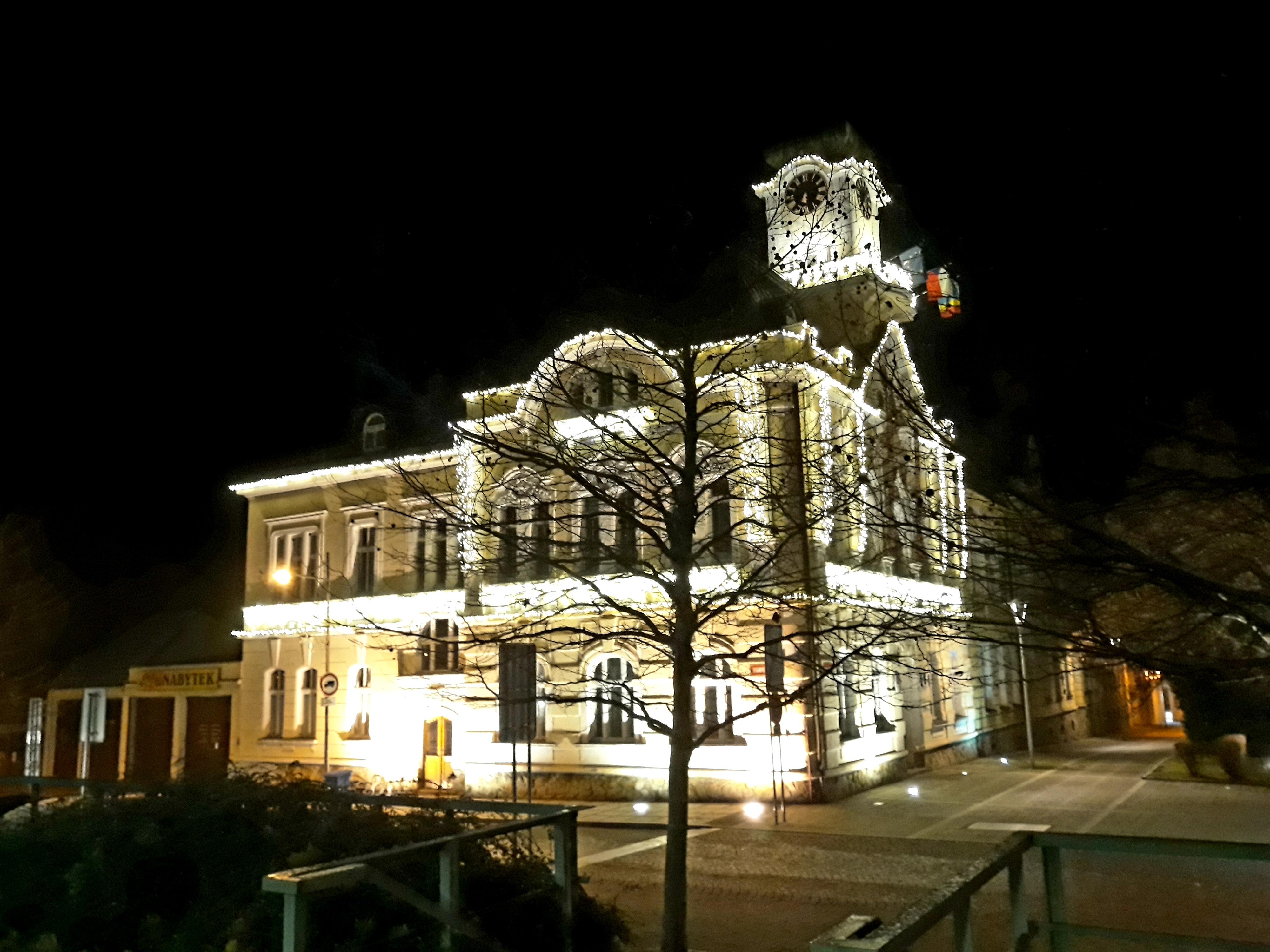 Čelákovice - městský úřad foto 2