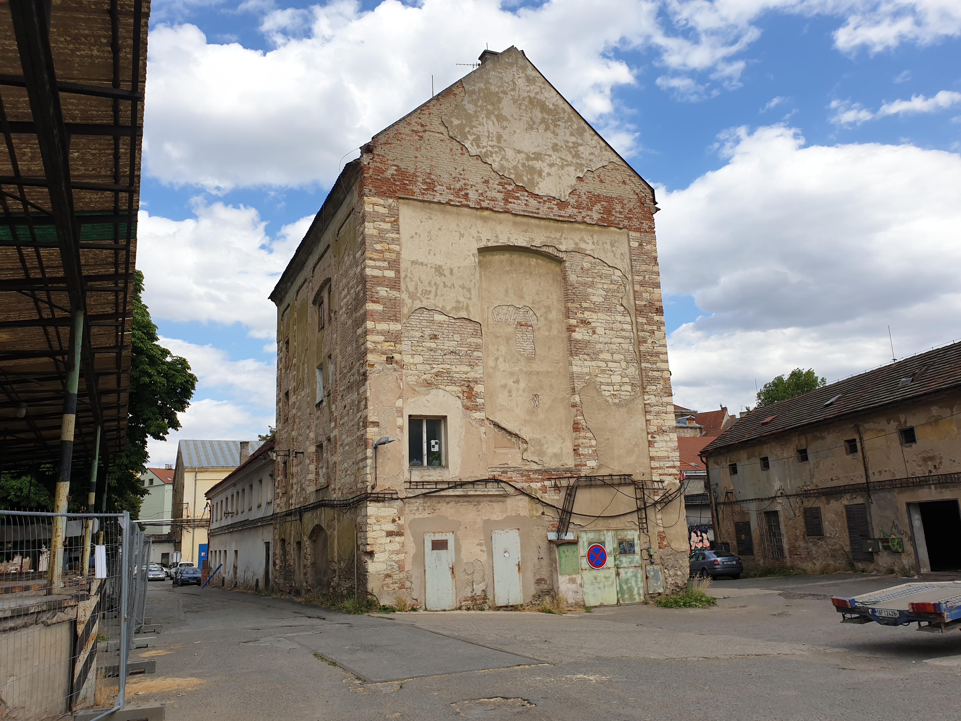 České vinařské závody, a.s. foto 2