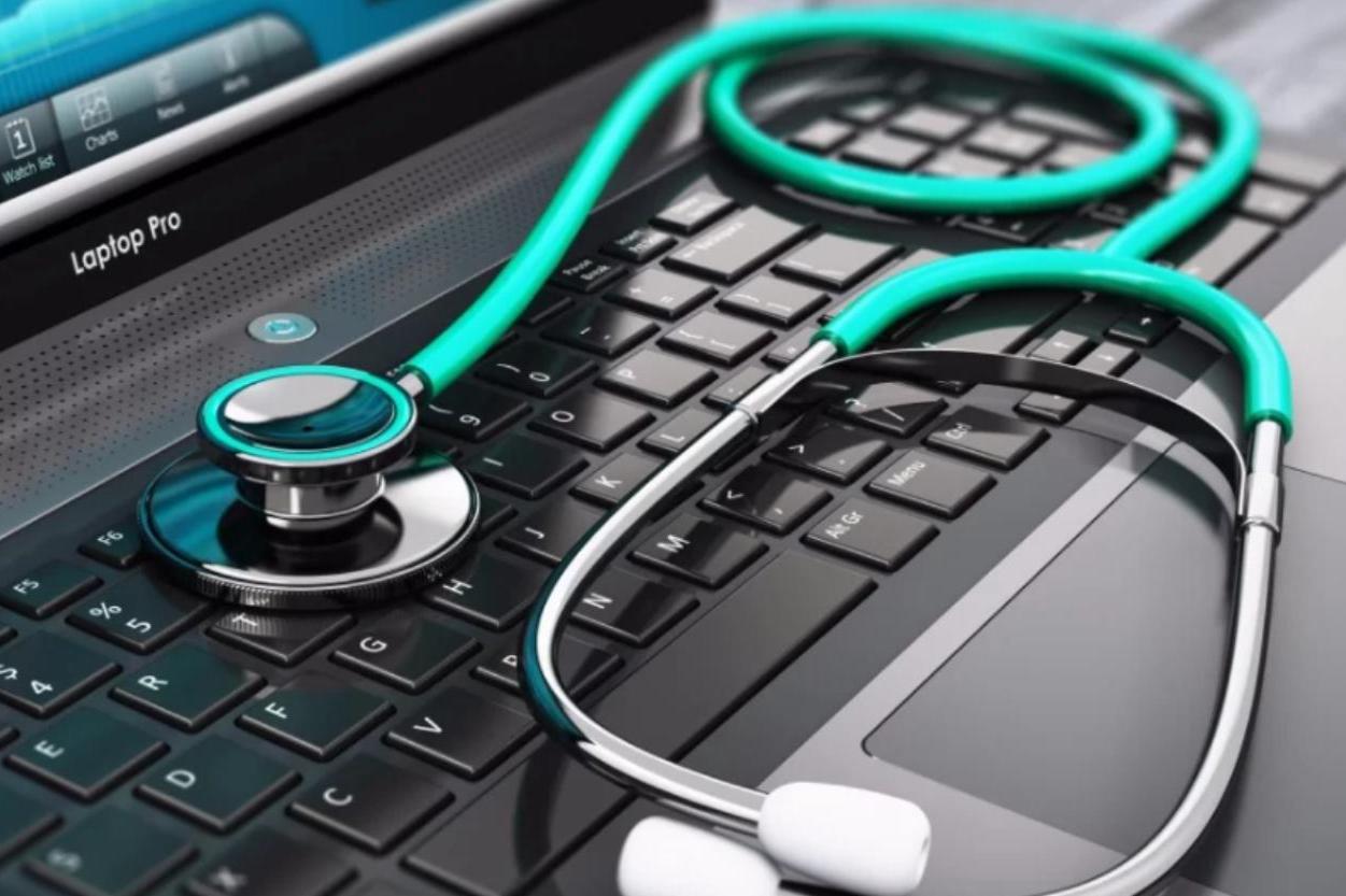 Oprava počítače Karel PC