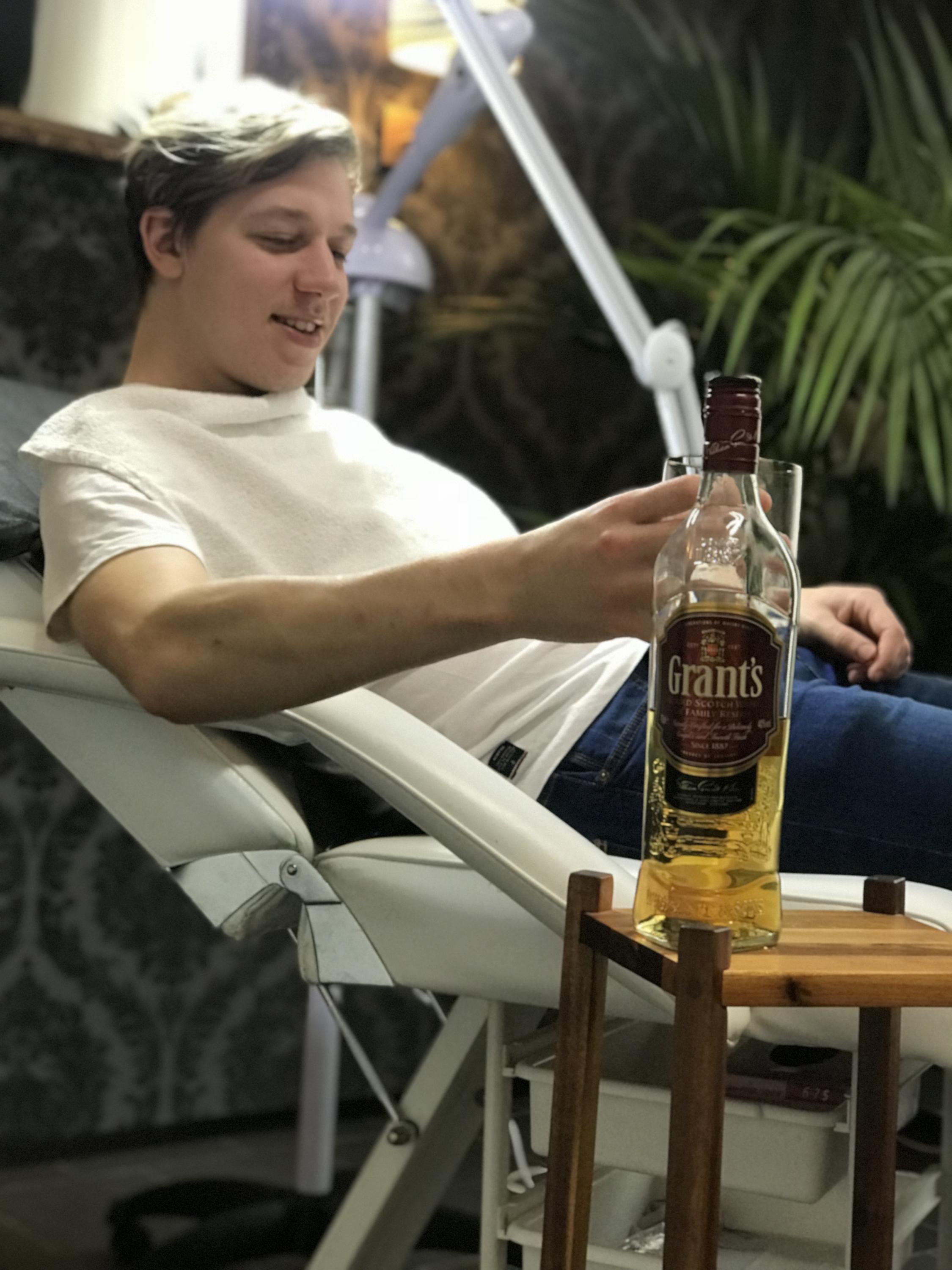 PÁNSKÝ SALONEK foto 2