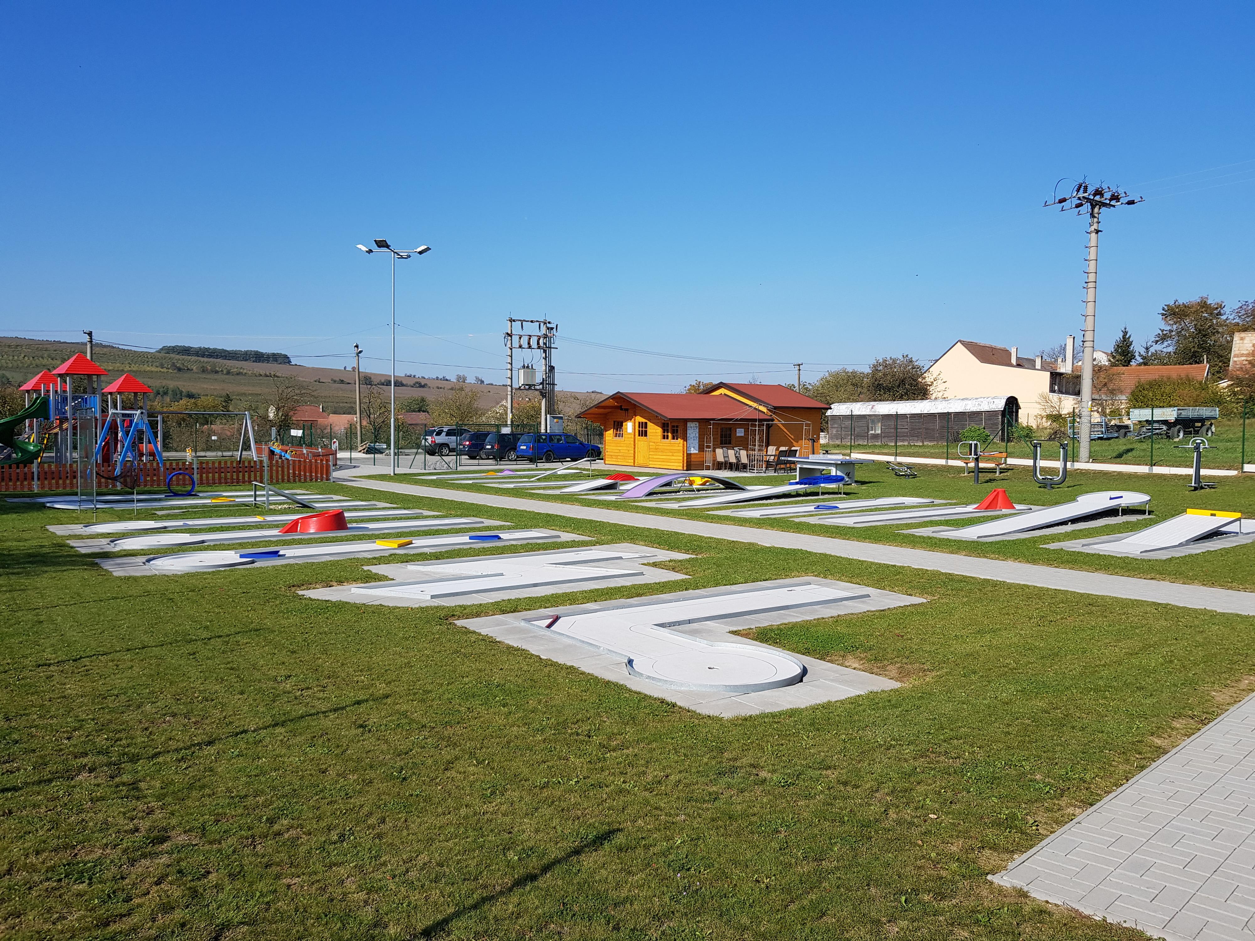 Minigolf Horní Němčí