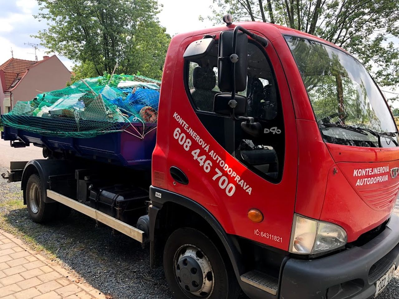 Kontejnerová autodoprava Benš foto 4
