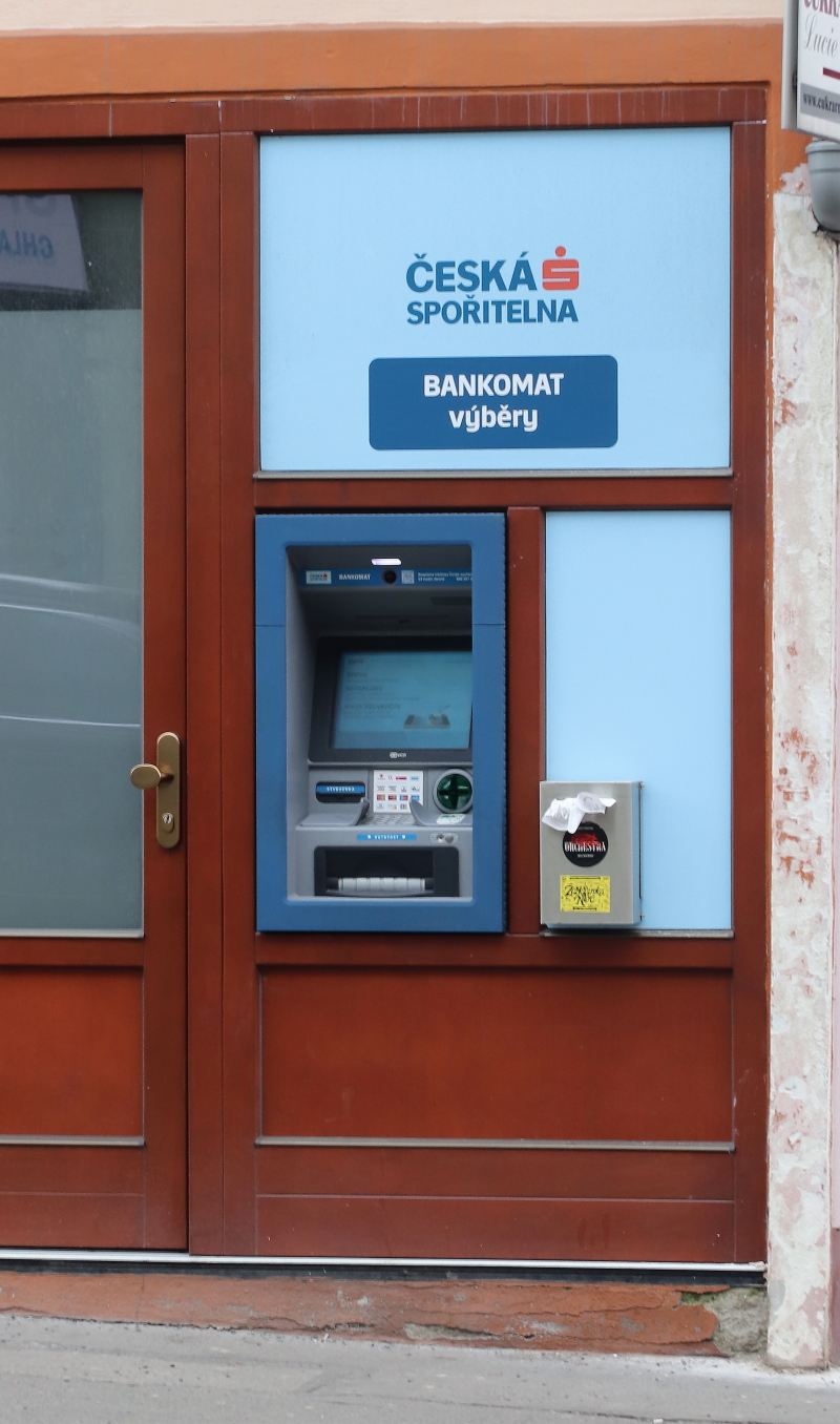 Bankomat České spořitelny foto 2
