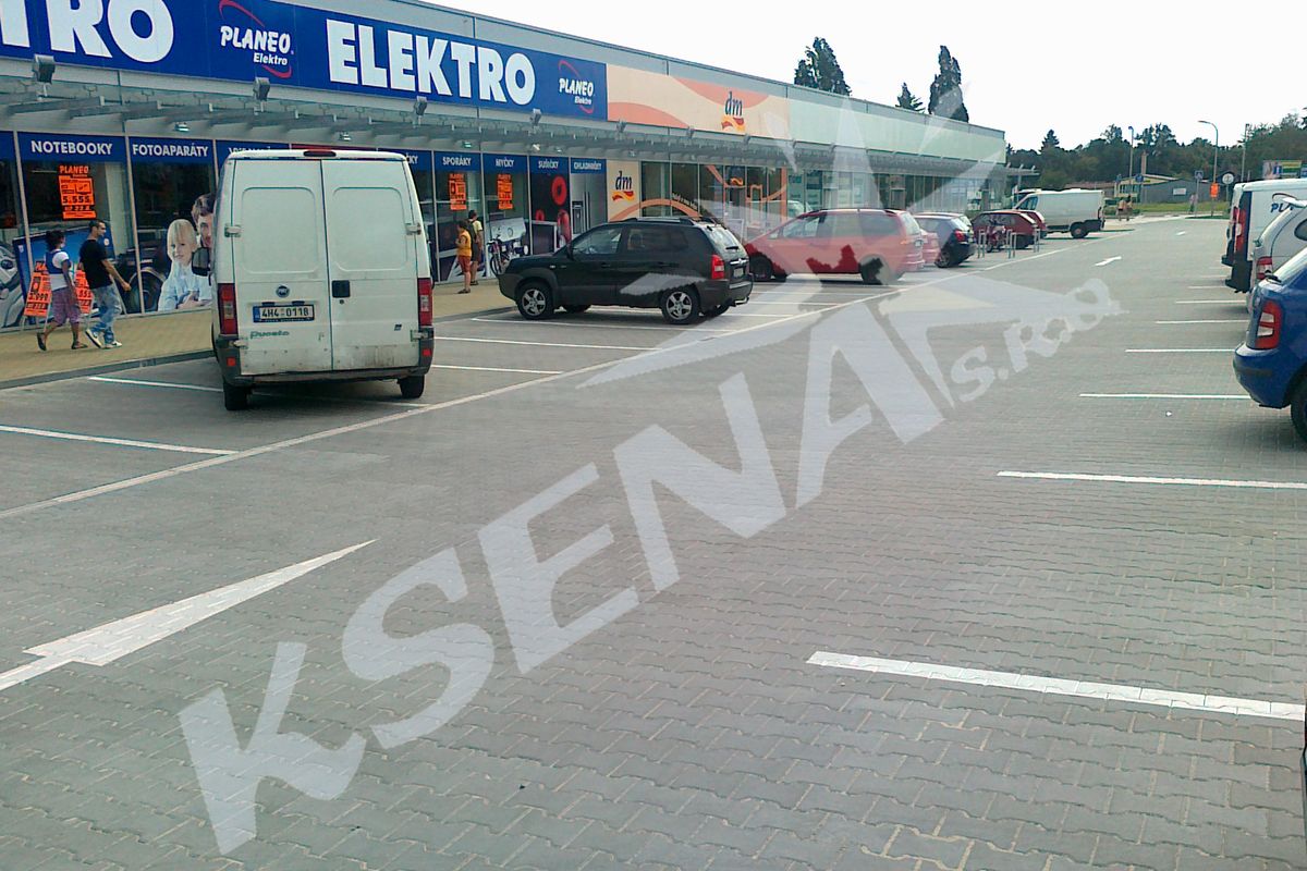 KSENA s.r.o. - Pokládka zámkové dlažby foto 3